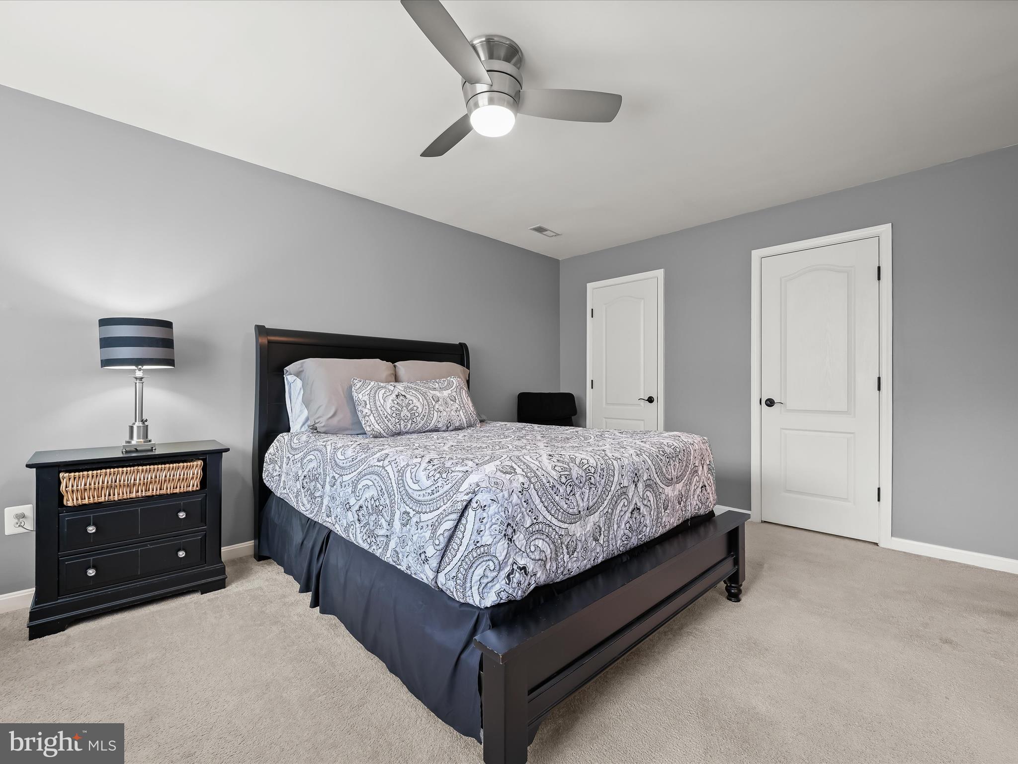 WELLINGTON WEST - Residential