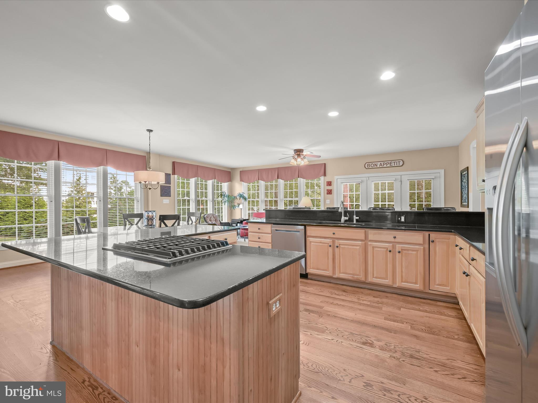 WELLINGTON WEST - Residential