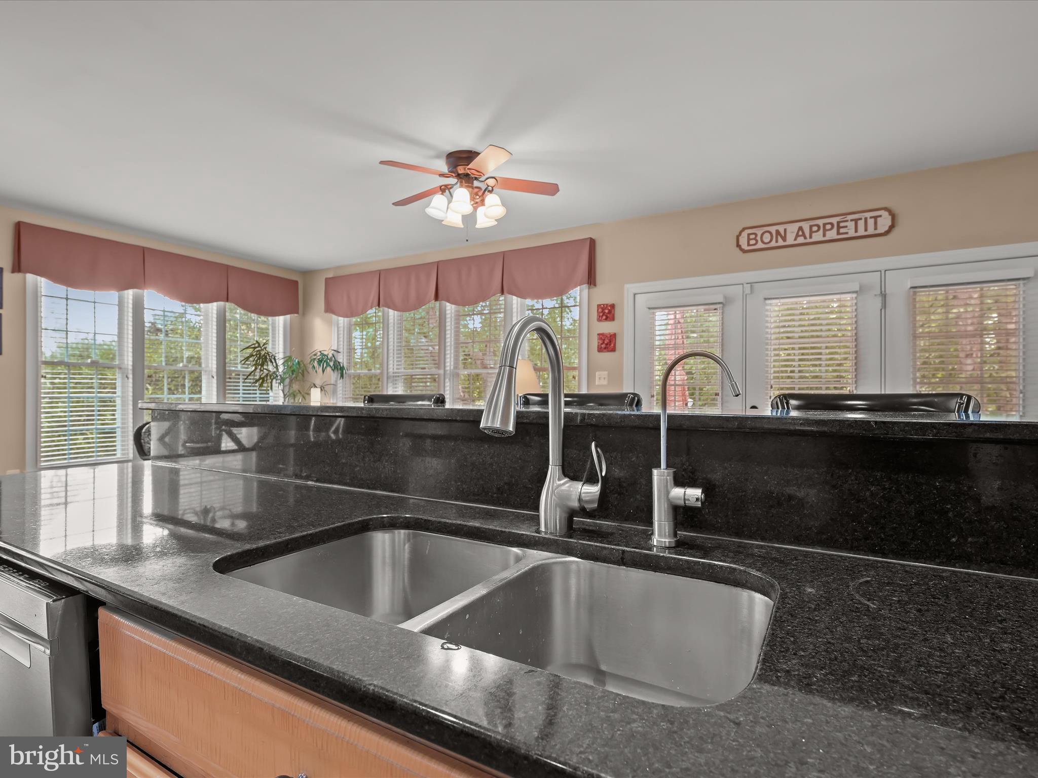 WELLINGTON WEST - Residential