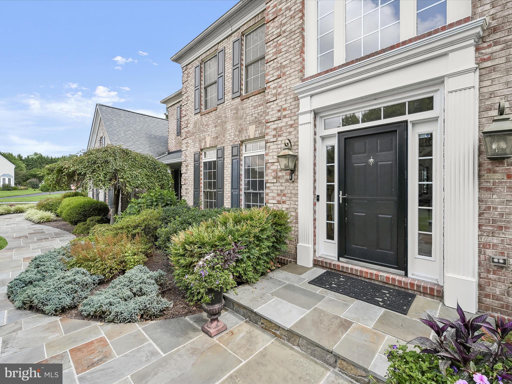 WELLINGTON WEST - Residential