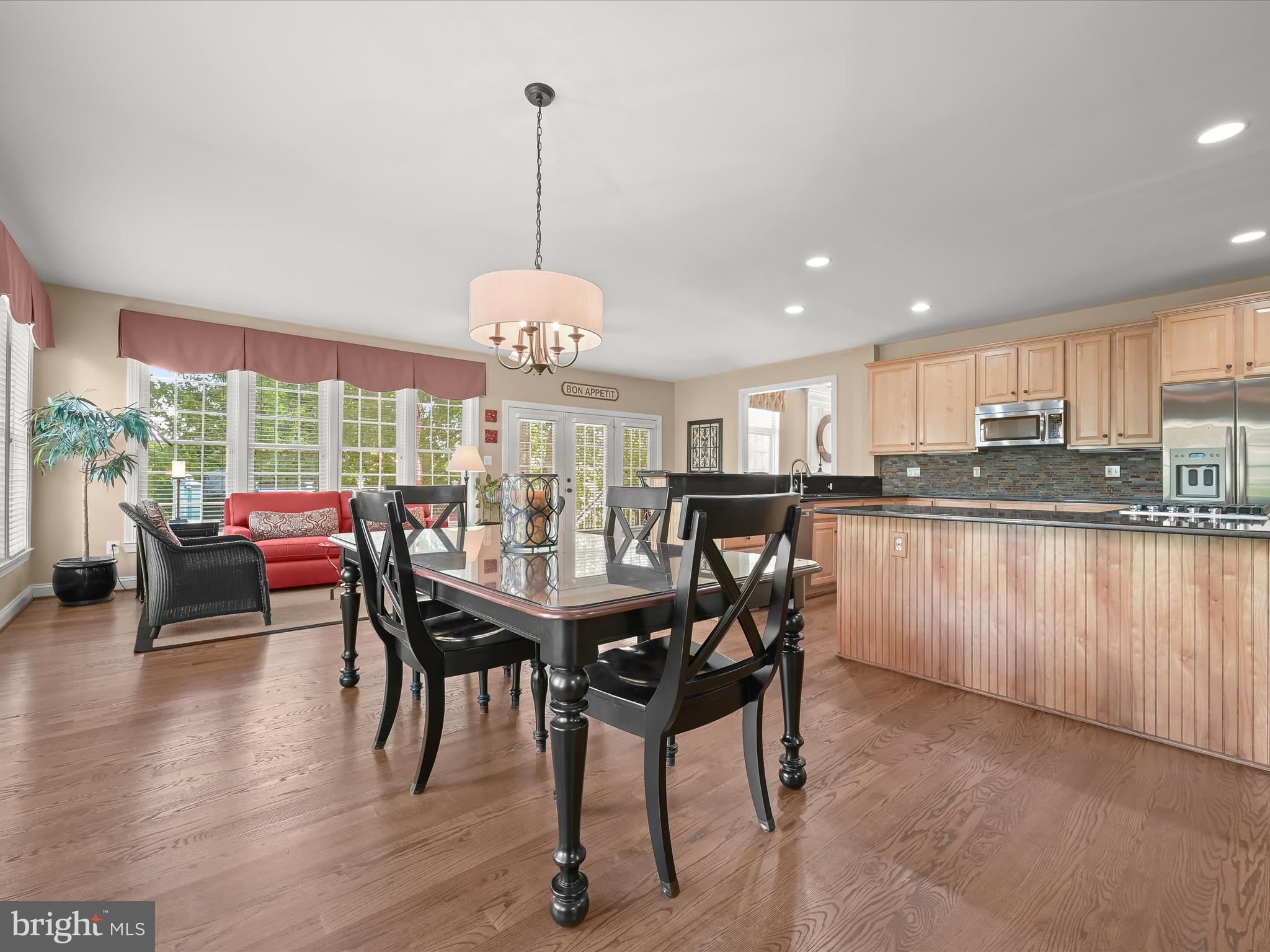 WELLINGTON WEST - Residential