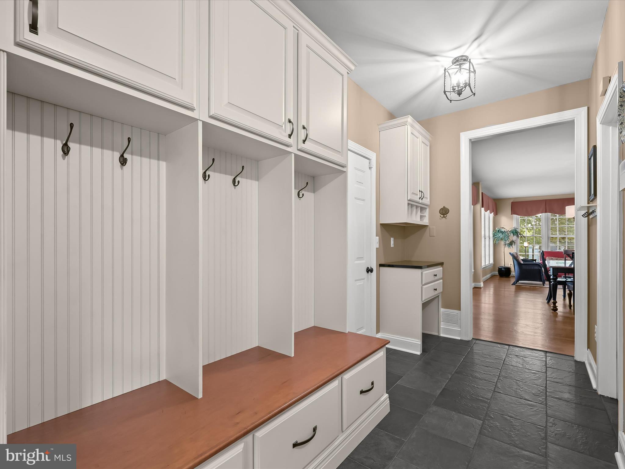 WELLINGTON WEST - Residential