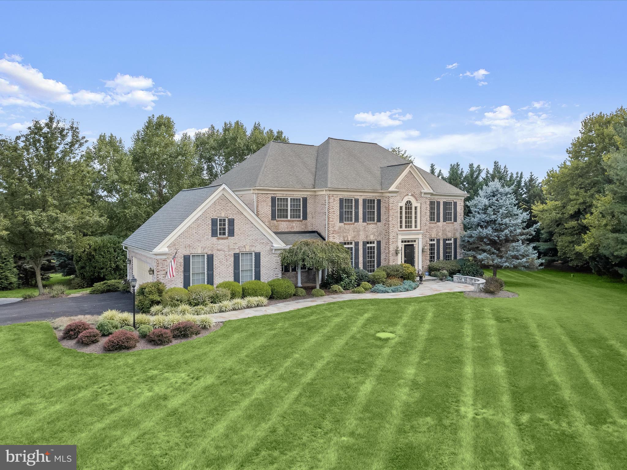 WELLINGTON WEST - Residential