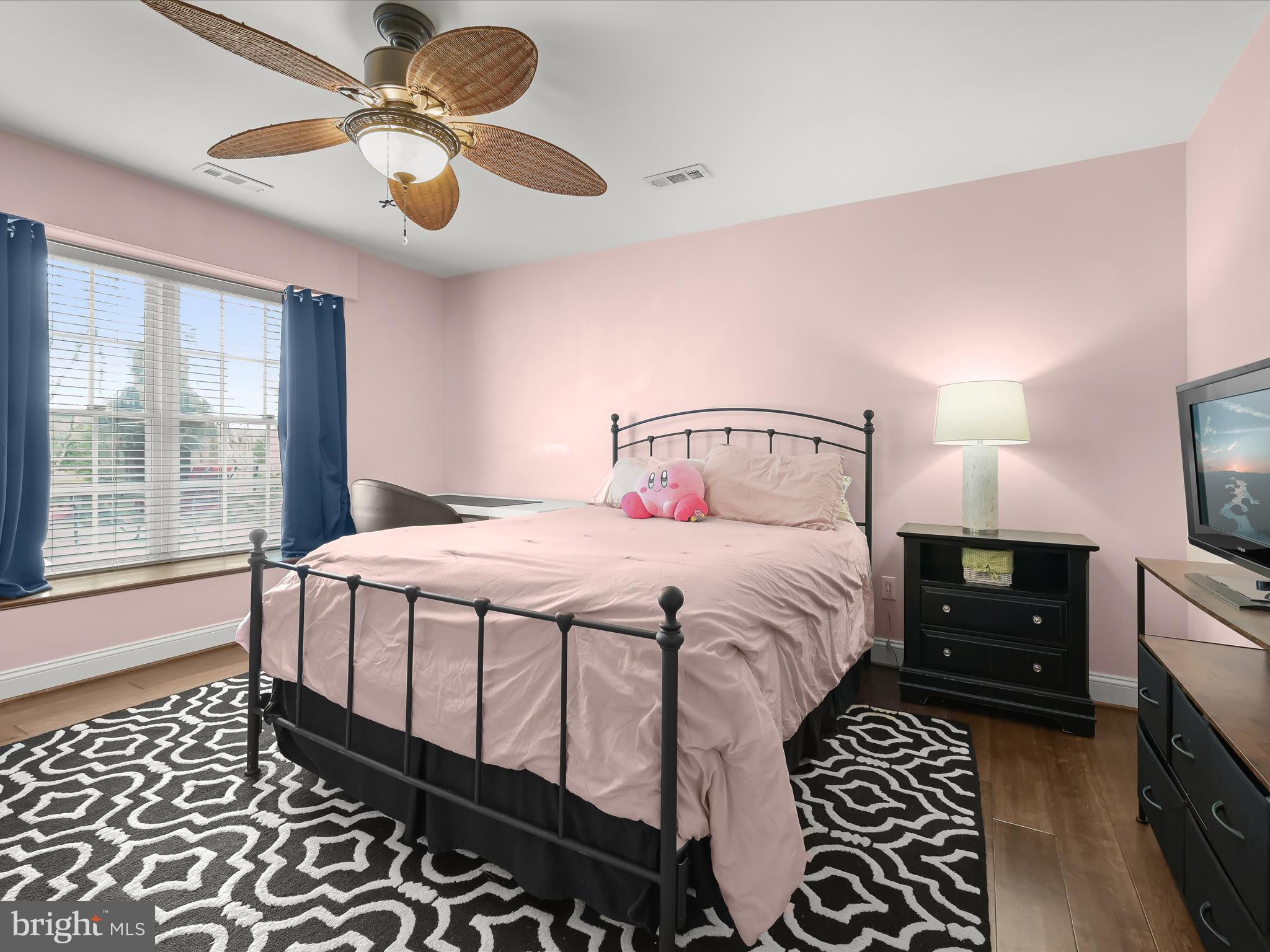 WELLINGTON WEST - Residential