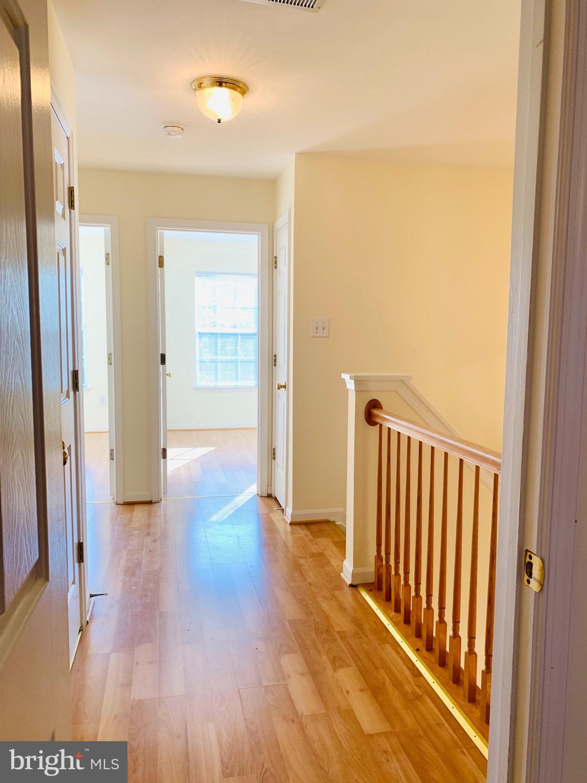 COLLEGE HILLS - Residential Lease