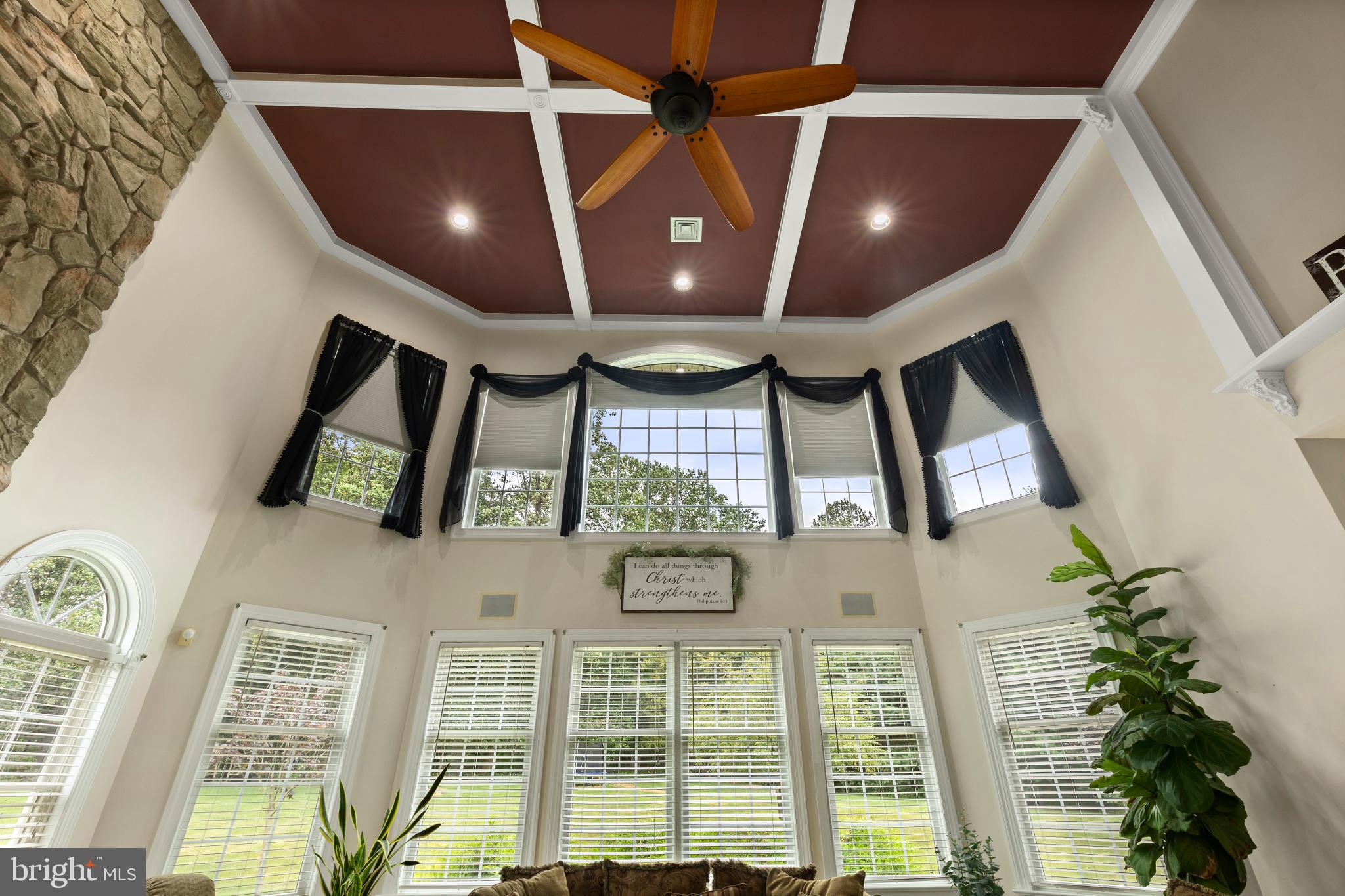 BEACON HILL - Residential