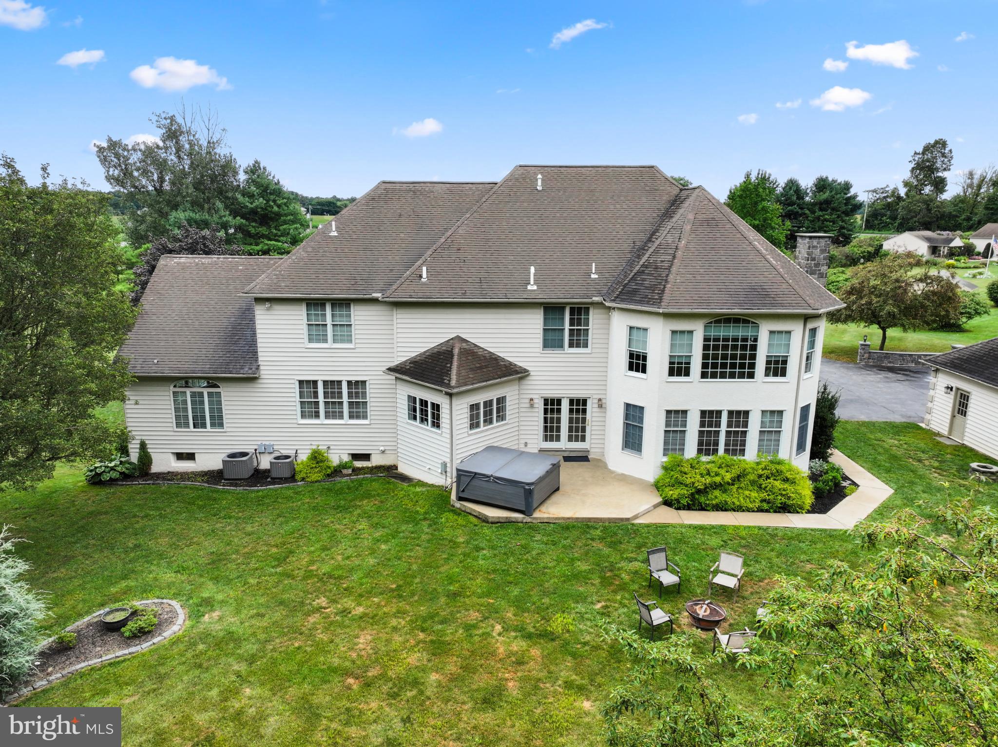 BEACON HILL - Residential