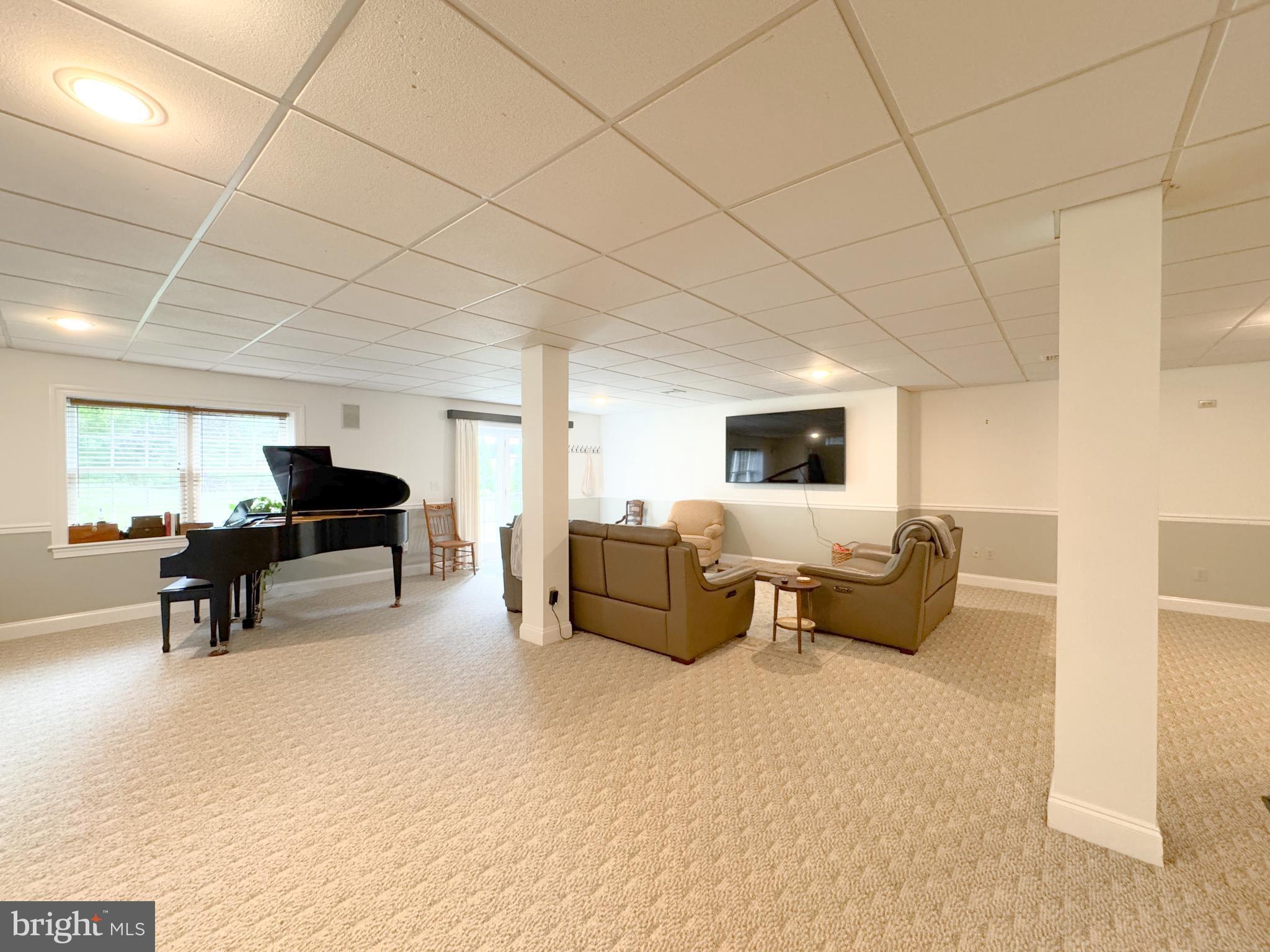 BEACON HILL - Residential