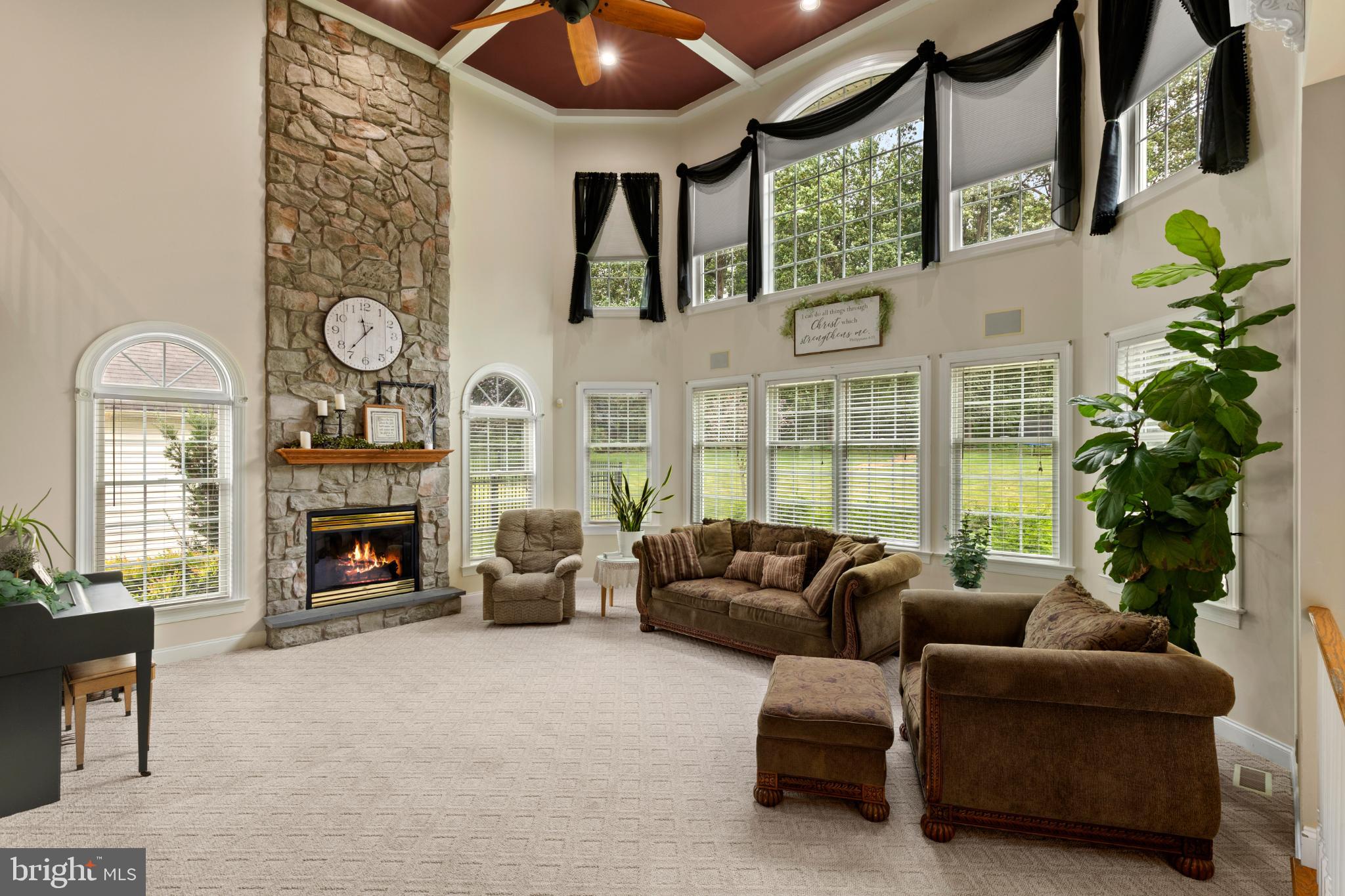 BEACON HILL - Residential