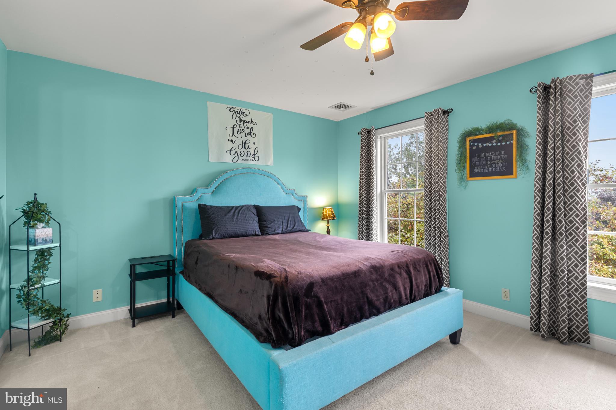 BEACON HILL - Residential