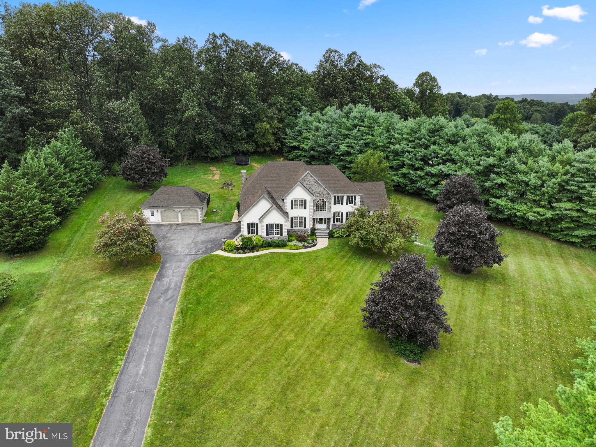 BEACON HILL - Residential