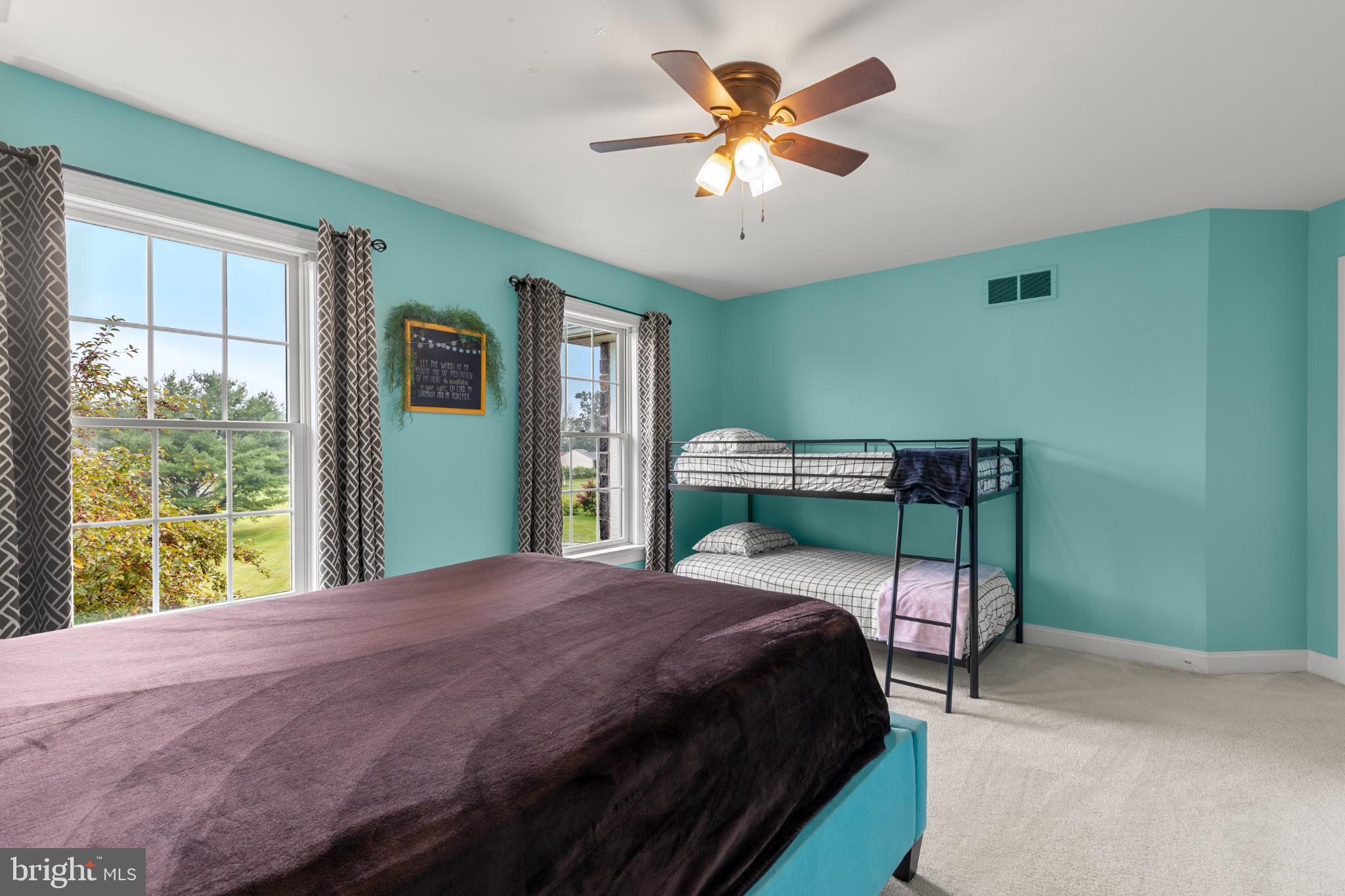 BEACON HILL - Residential