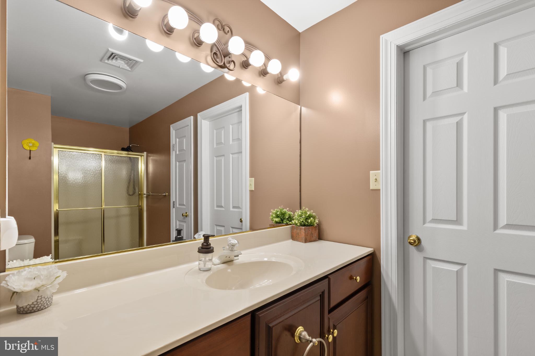 BEACON HILL - Residential