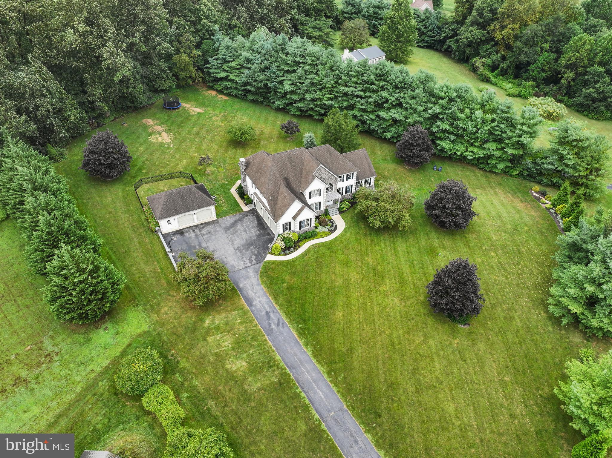 127 BEACON LIGHT ROAD