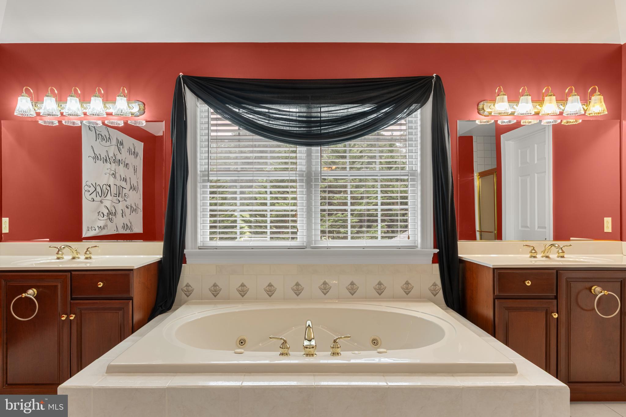 BEACON HILL - Residential