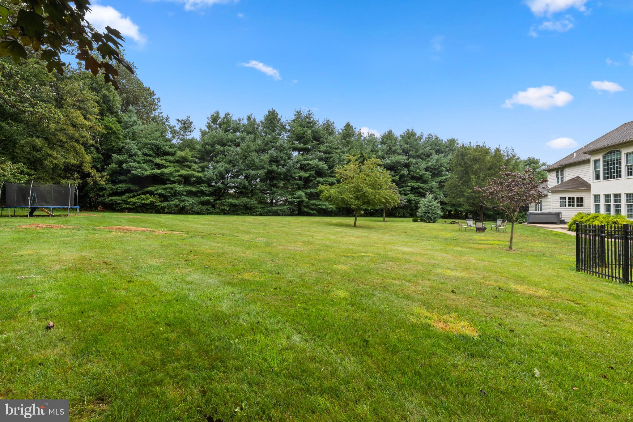 BEACON HILL - Residential