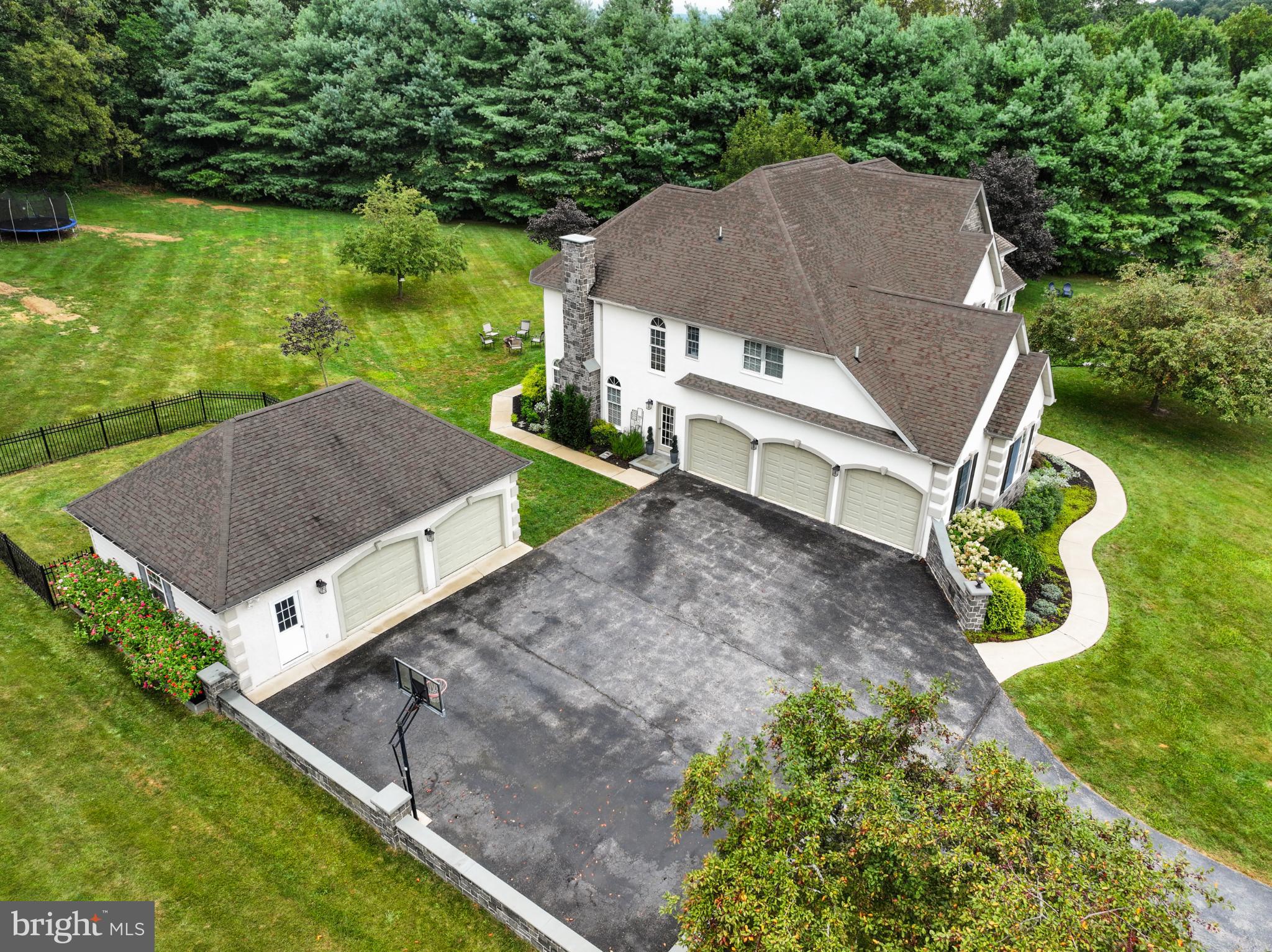 BEACON HILL - Residential