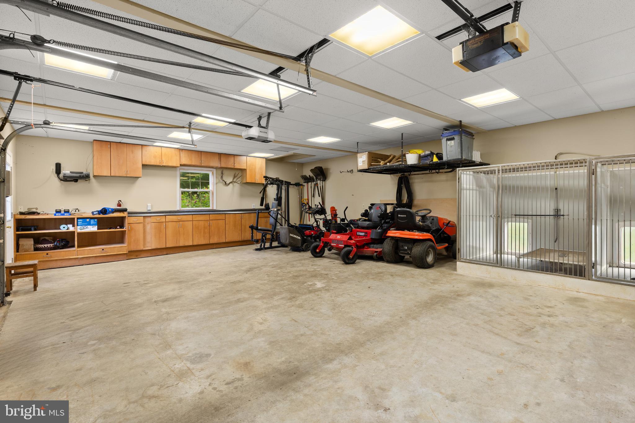 BEACON HILL - Residential