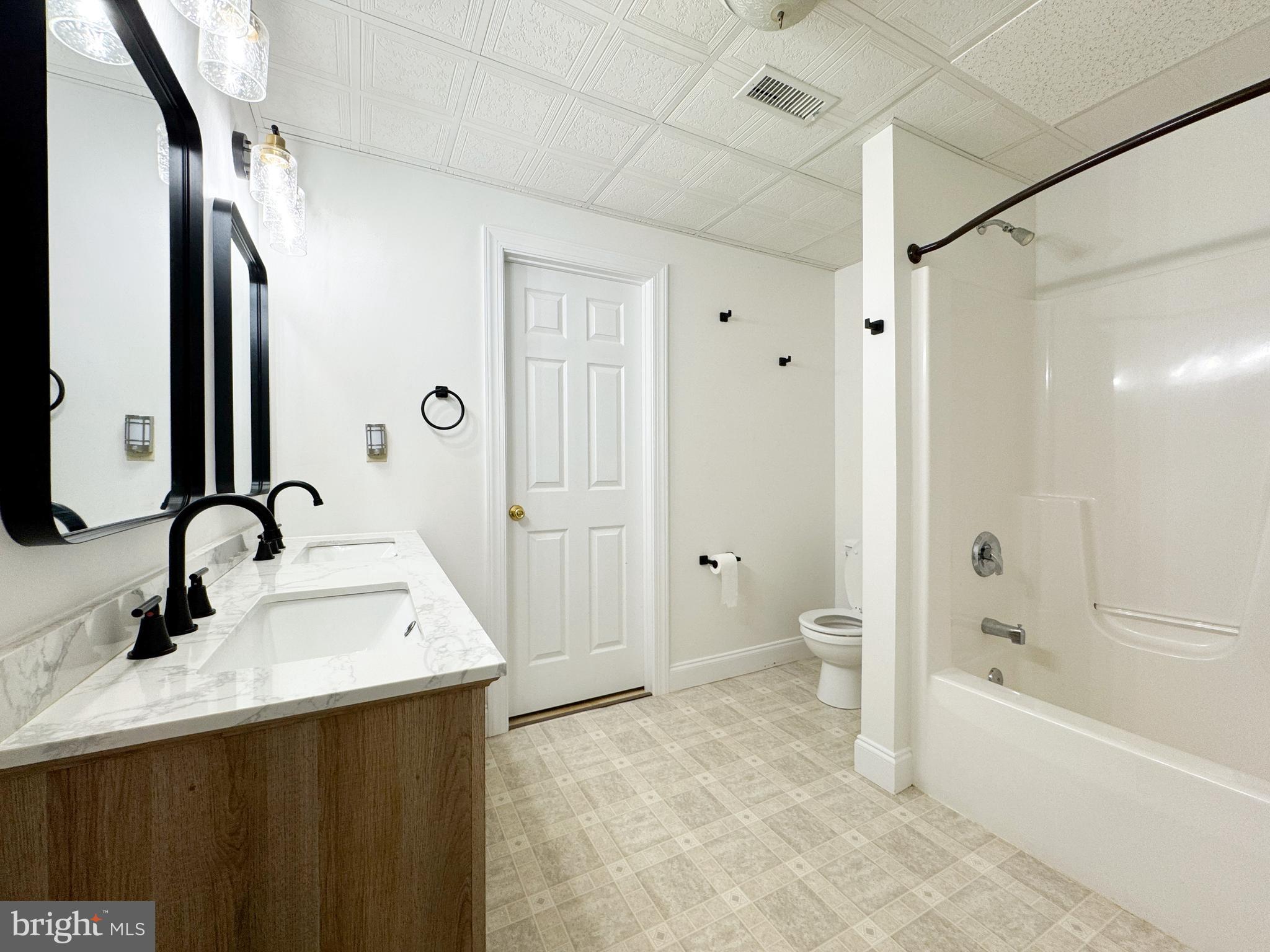 BEACON HILL - Residential