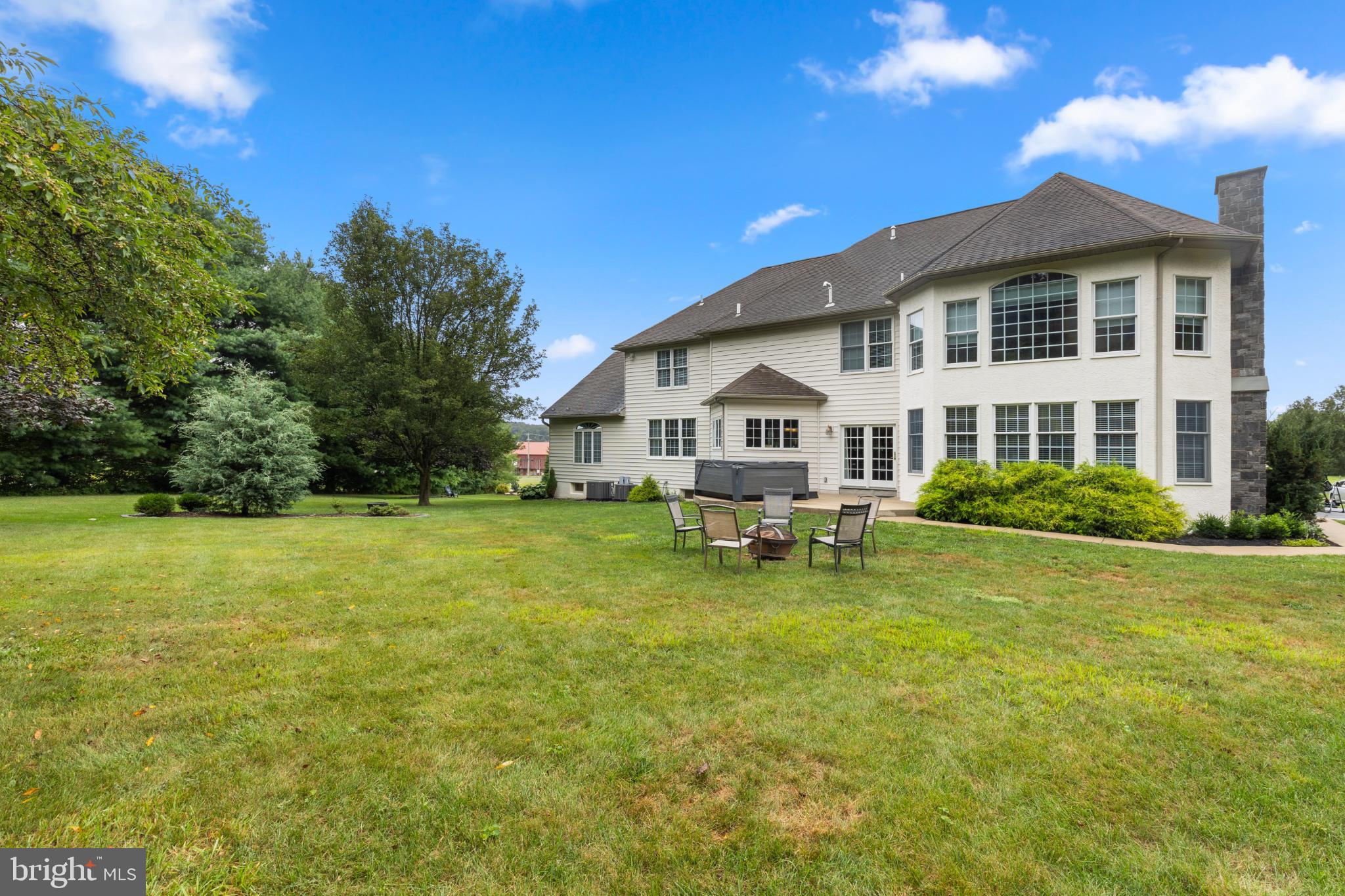 BEACON HILL - Residential