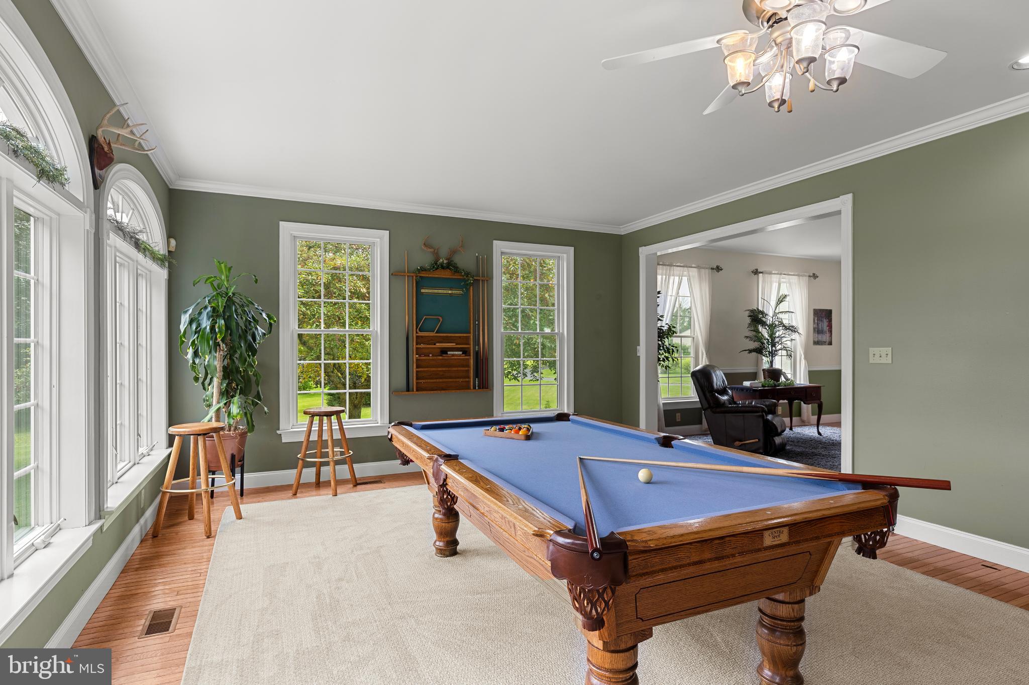 BEACON HILL - Residential