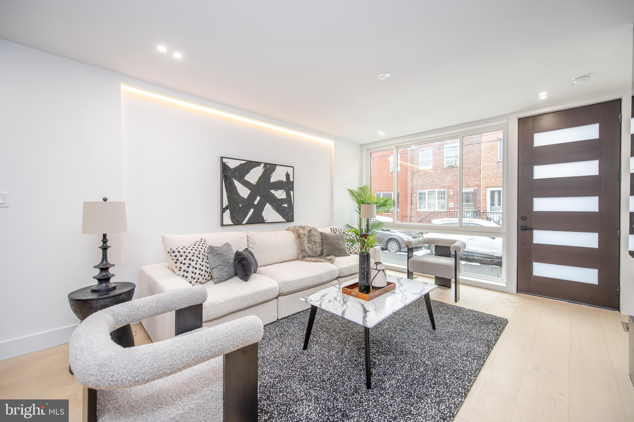 EAST PASSYUNK CROSSING - Residential