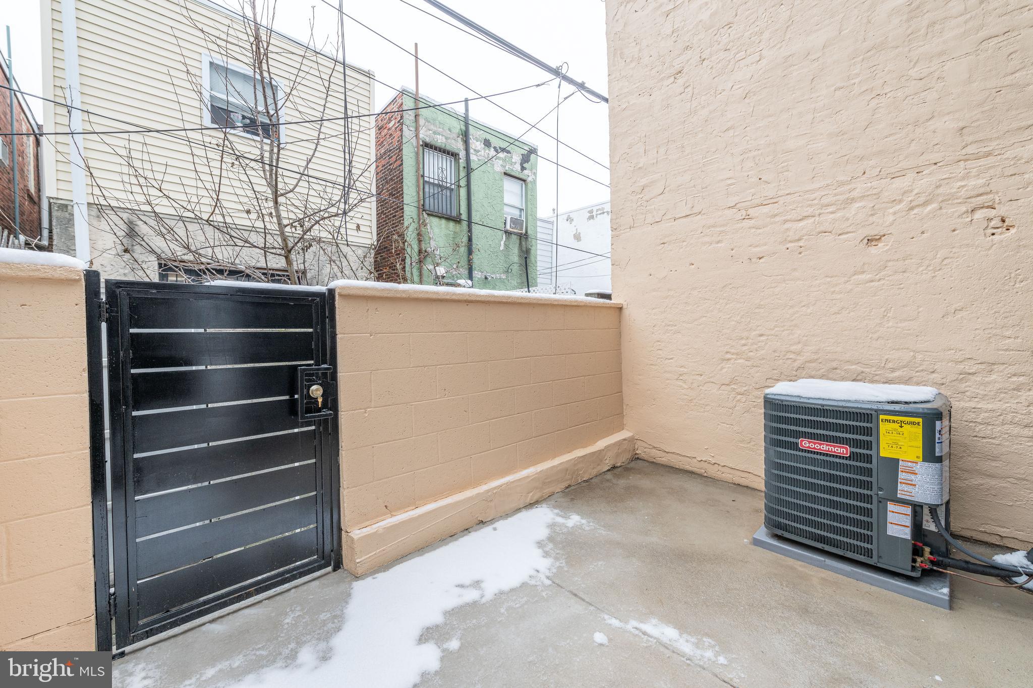 EAST PASSYUNK CROSSING - Residential