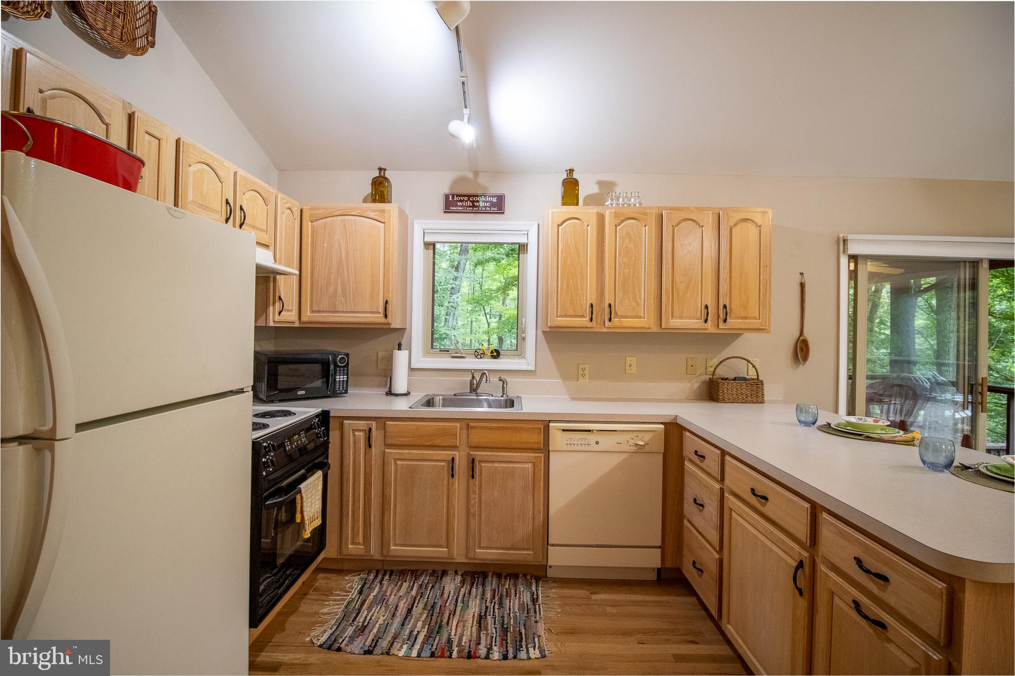 COOLFONT MOUNTAINSIDE - Residential