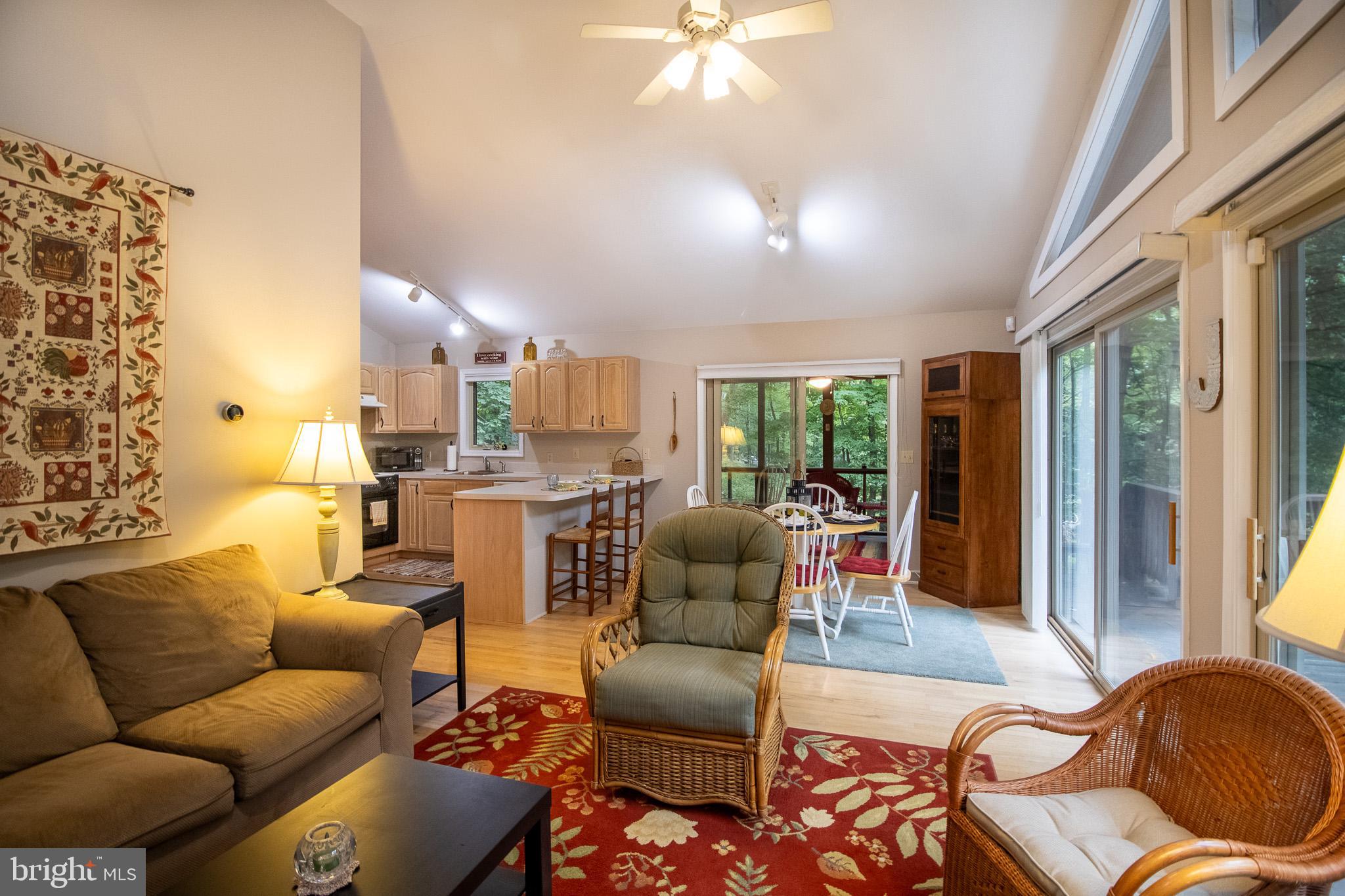 COOLFONT MOUNTAINSIDE - Residential