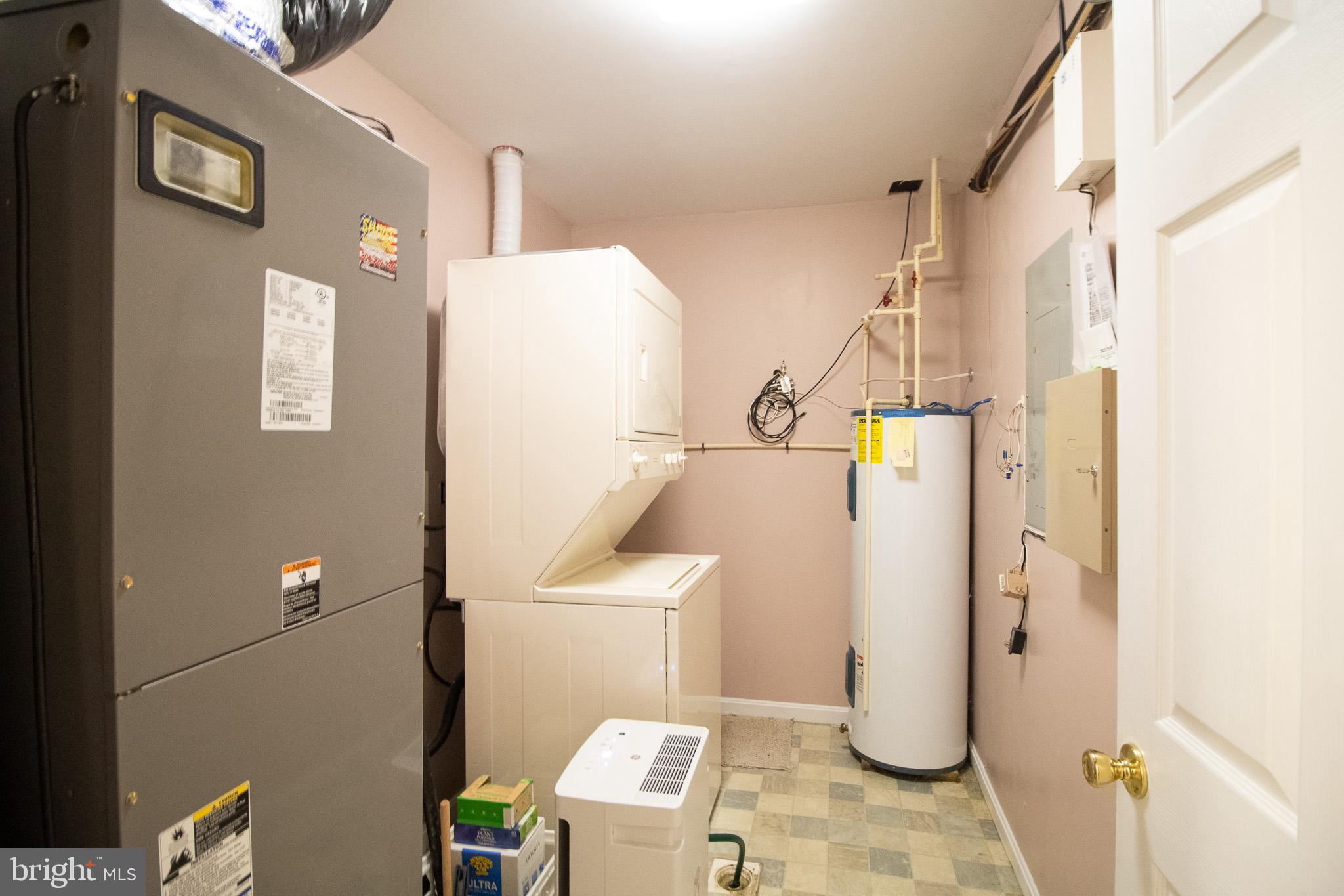 COOLFONT MOUNTAINSIDE - Residential