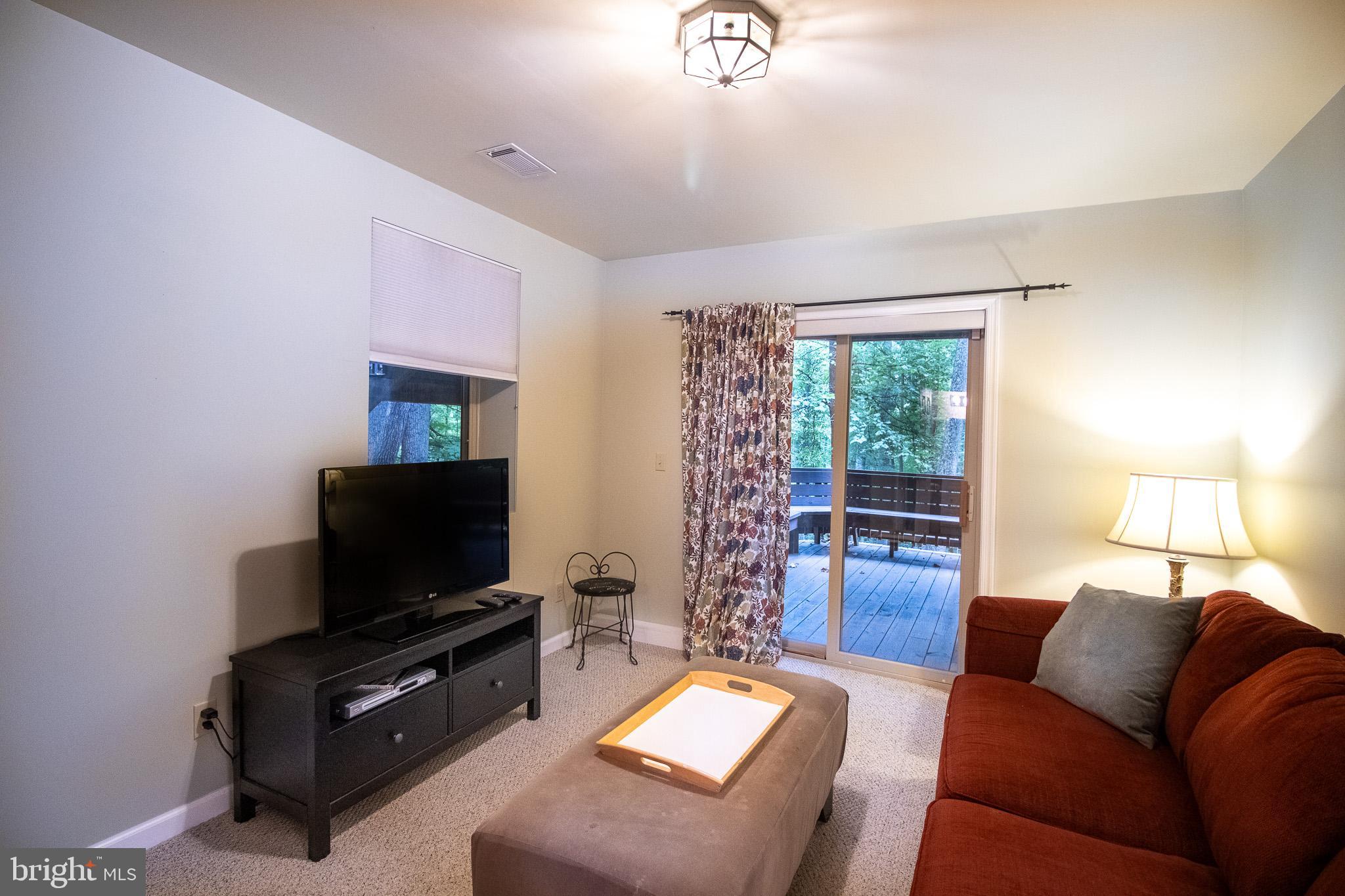 COOLFONT MOUNTAINSIDE - Residential