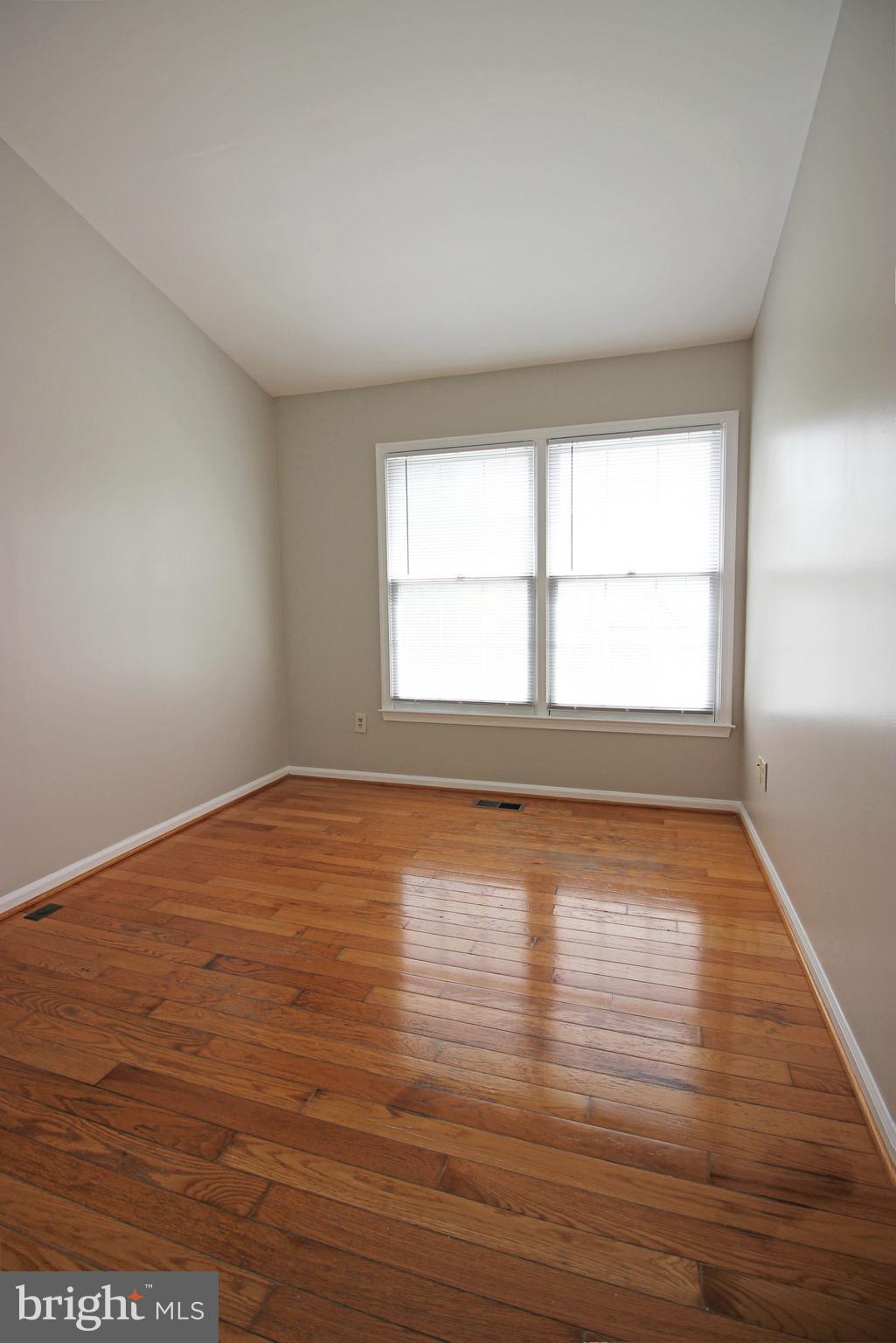 PENDLETON PARK - Residential Lease