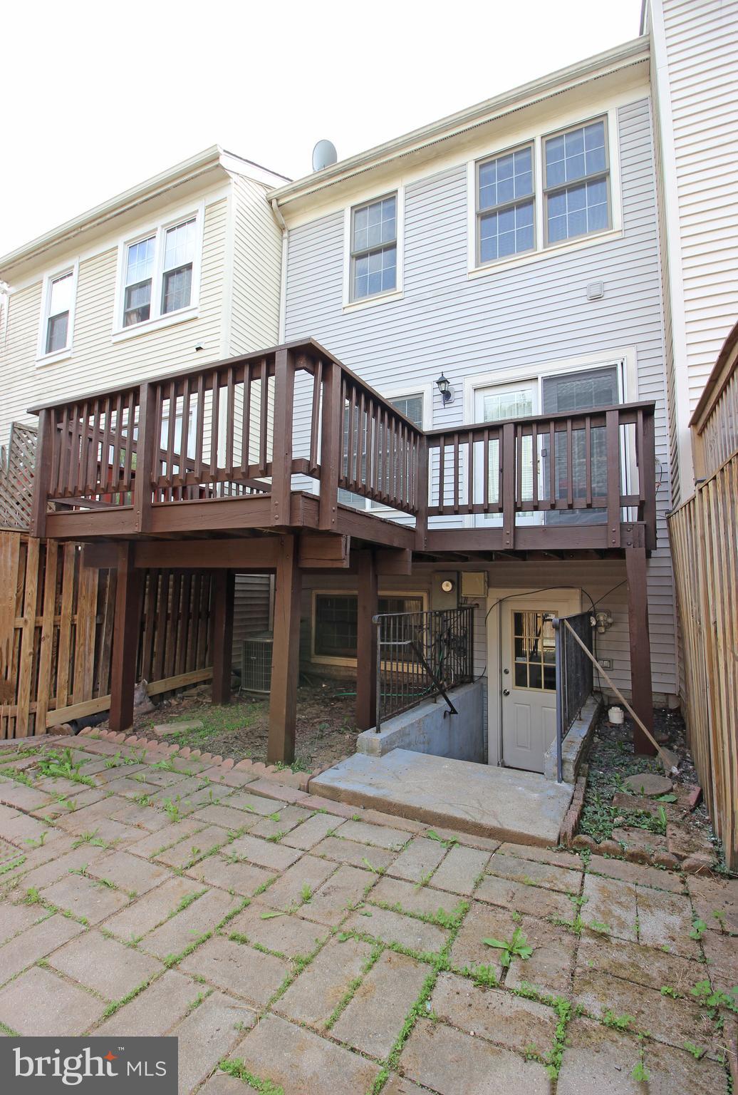 PENDLETON PARK - Residential Lease