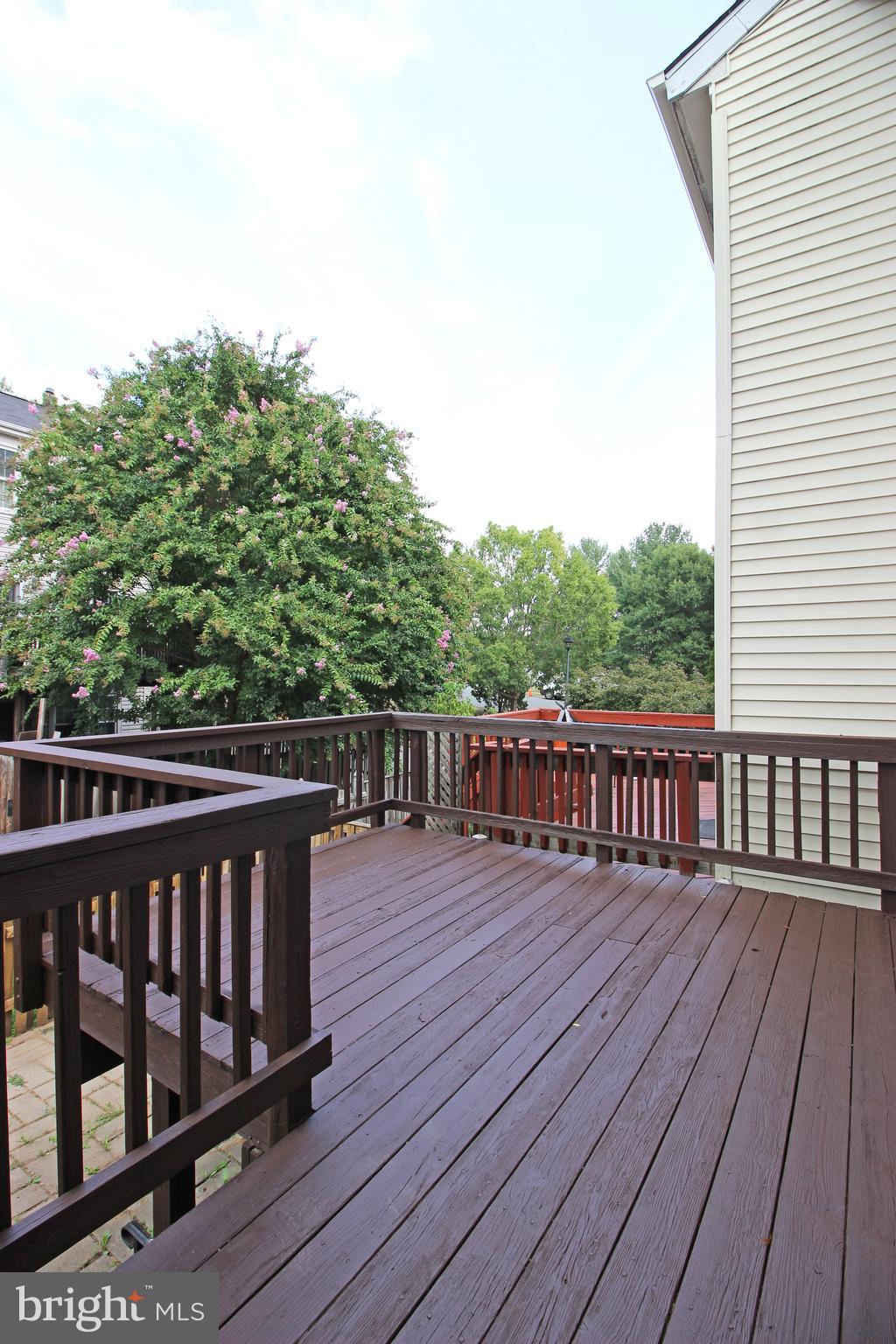 PENDLETON PARK - Residential Lease