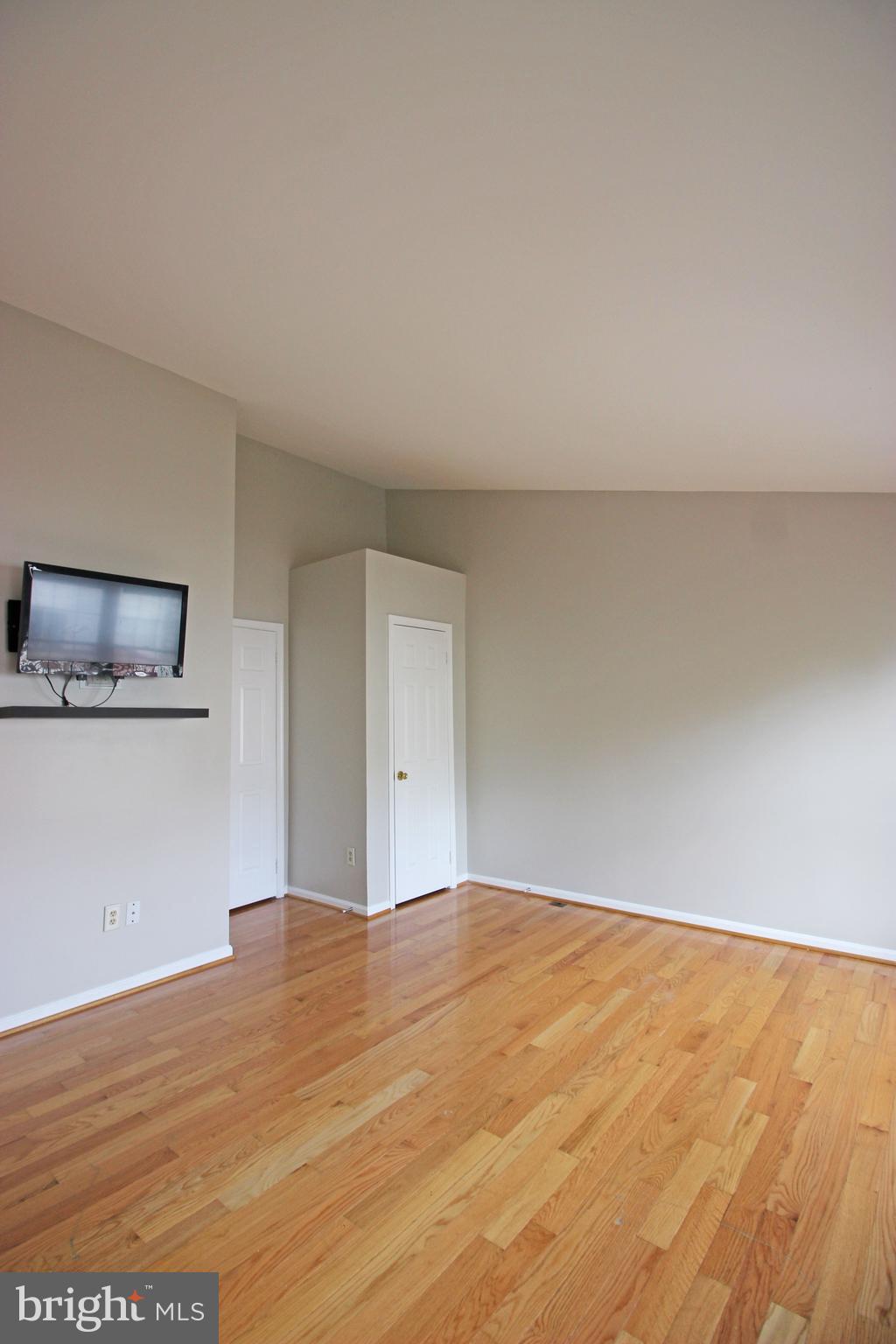 PENDLETON PARK - Residential Lease