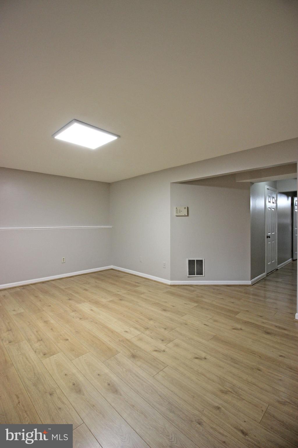 PENDLETON PARK - Residential Lease