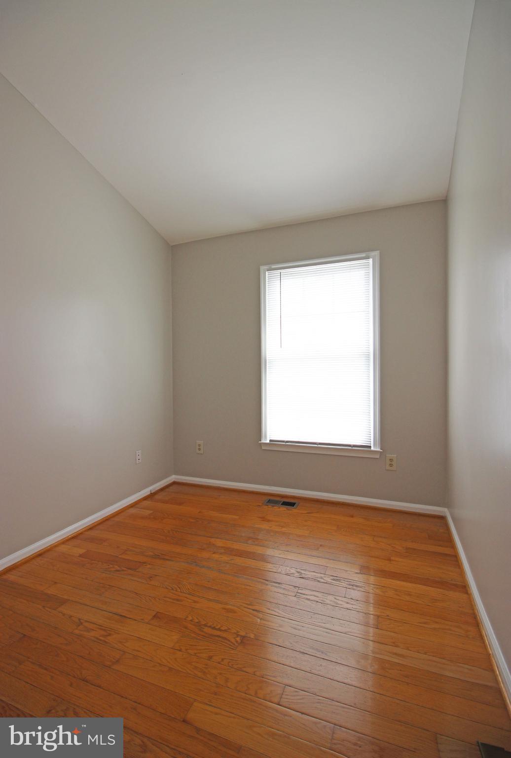 PENDLETON PARK - Residential Lease