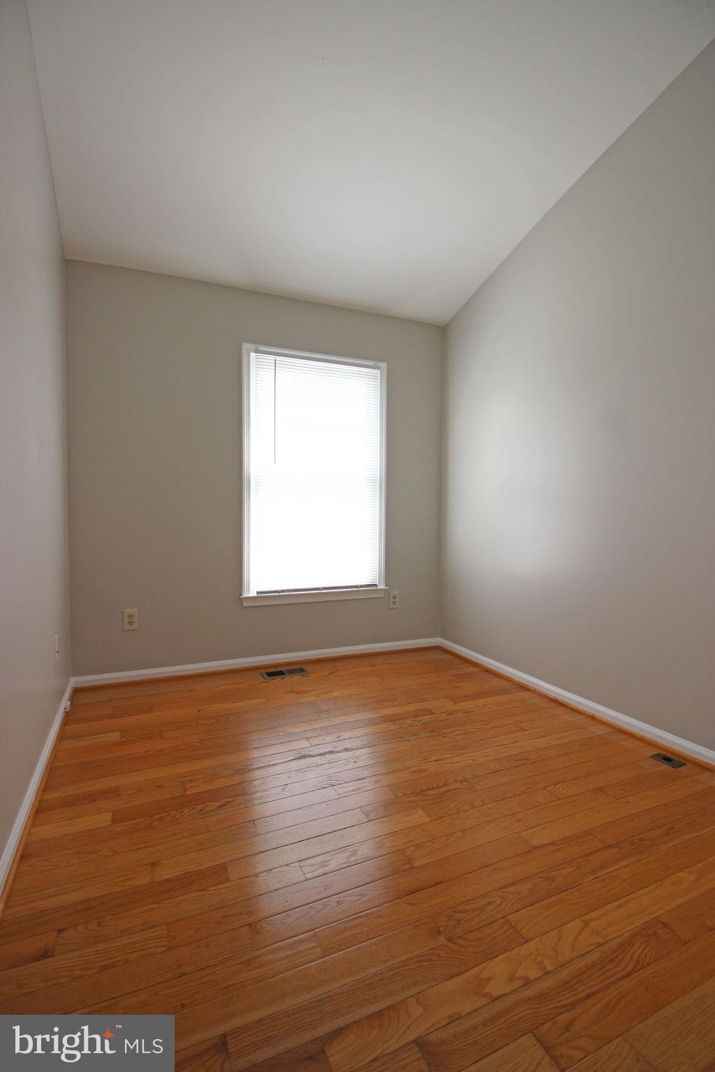 PENDLETON PARK - Residential Lease