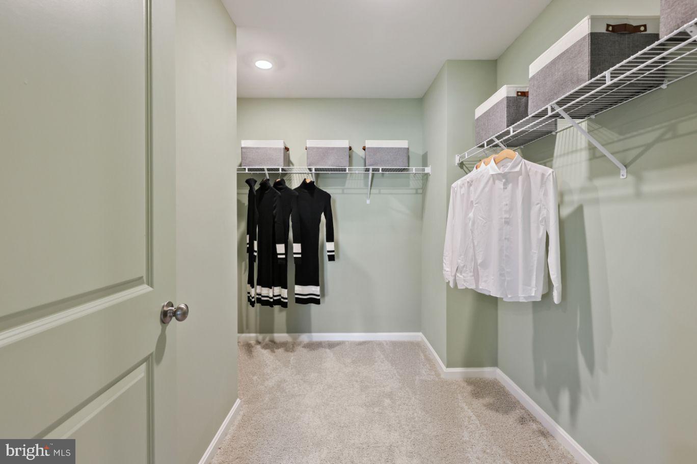 WILDERNESS SHORES - Residential