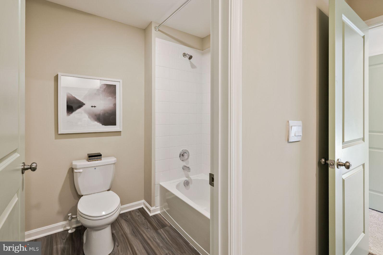 WILDERNESS SHORES - Residential