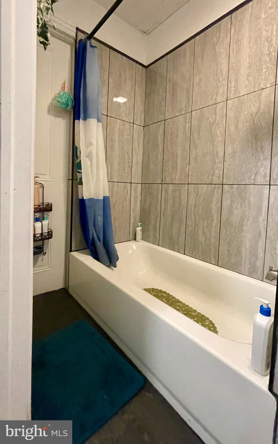 NORTHEAST READING - Residential