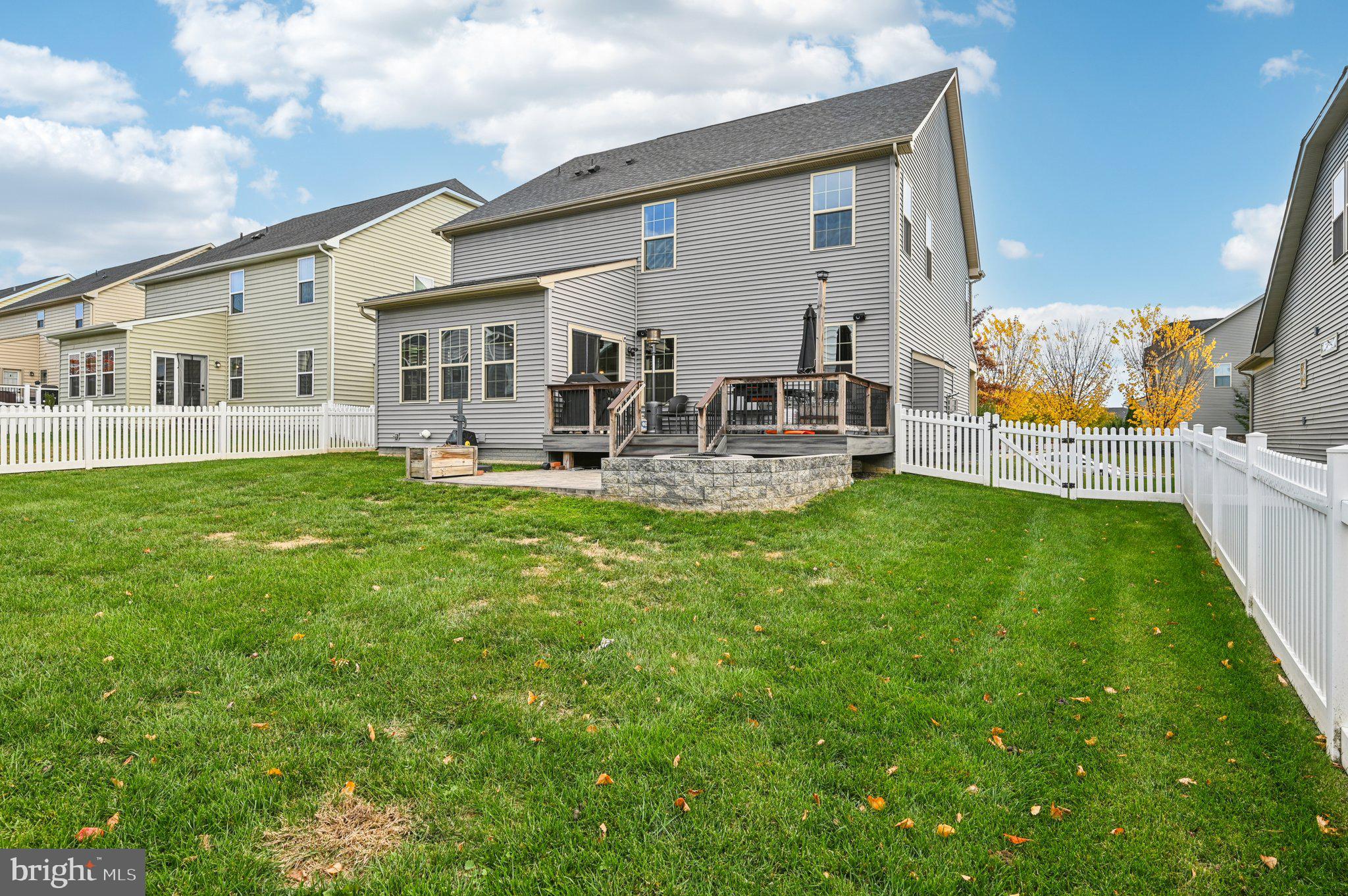 BRUNSWICK CROSSING - Residential