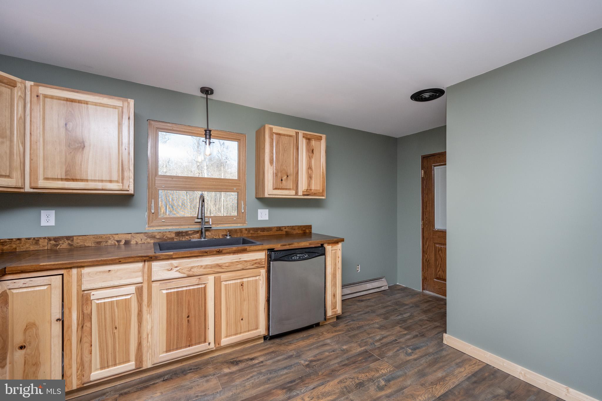 BLOOMINGTON - Residential