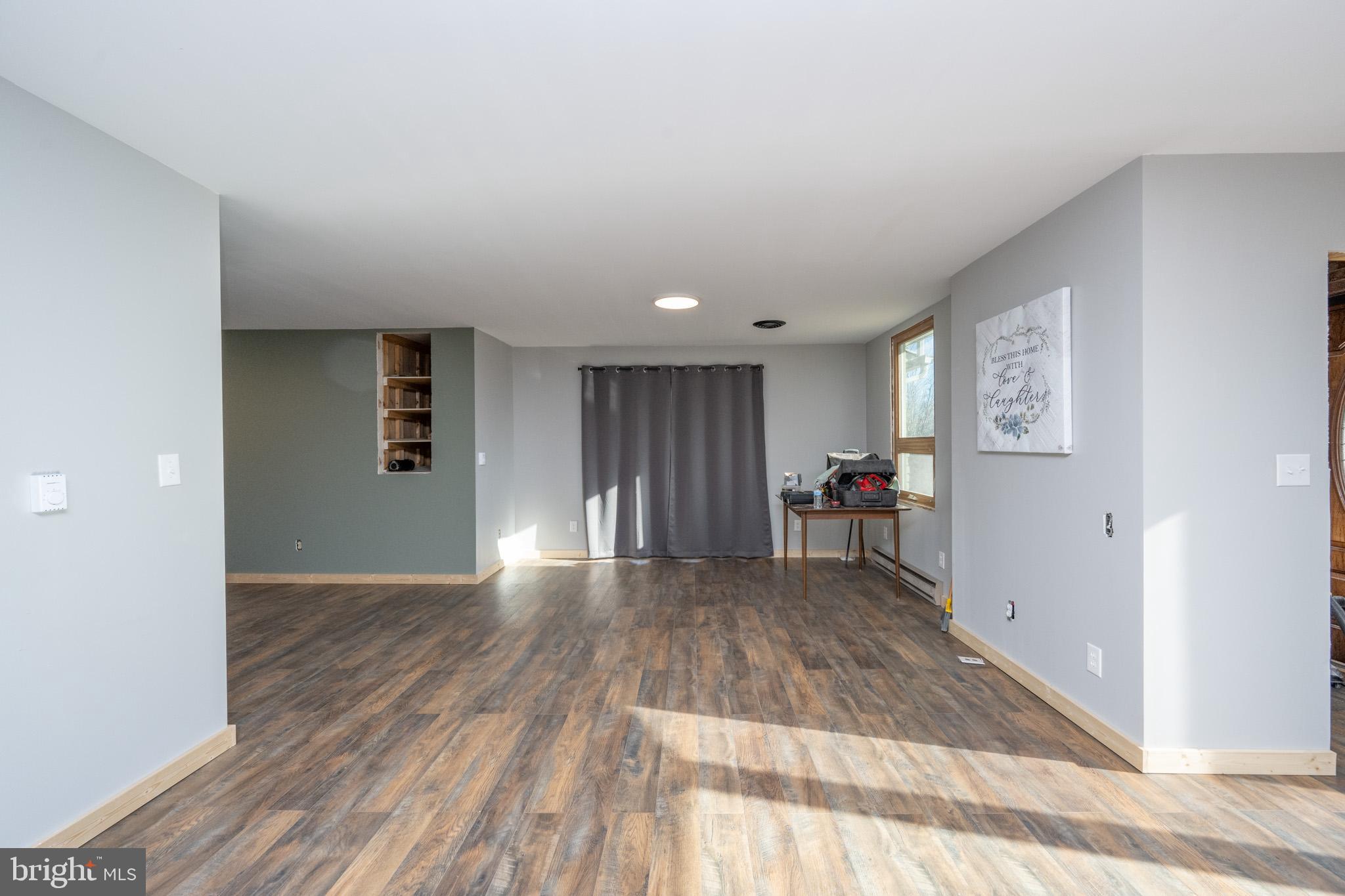 BLOOMINGTON - Residential