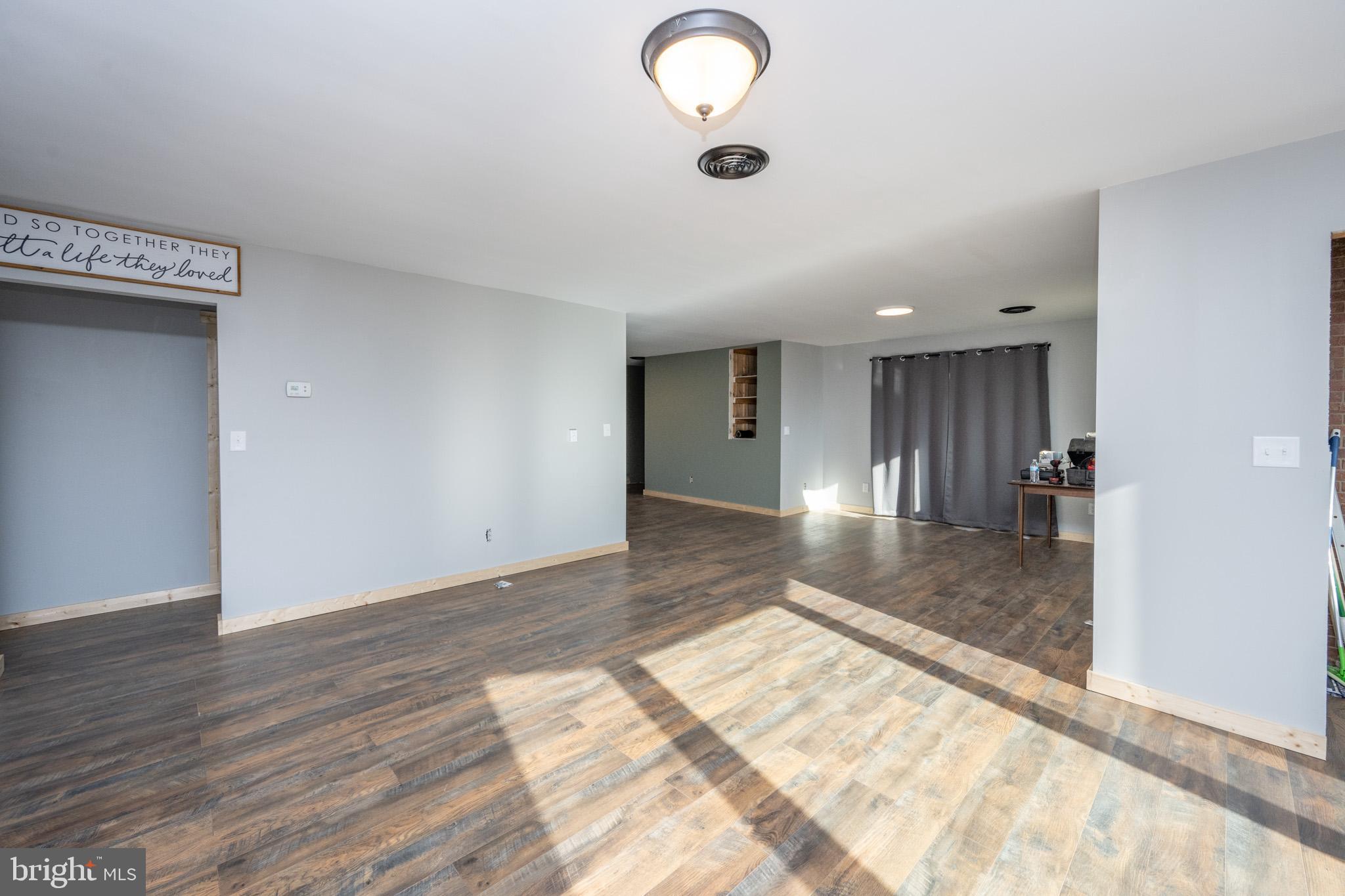 BLOOMINGTON - Residential