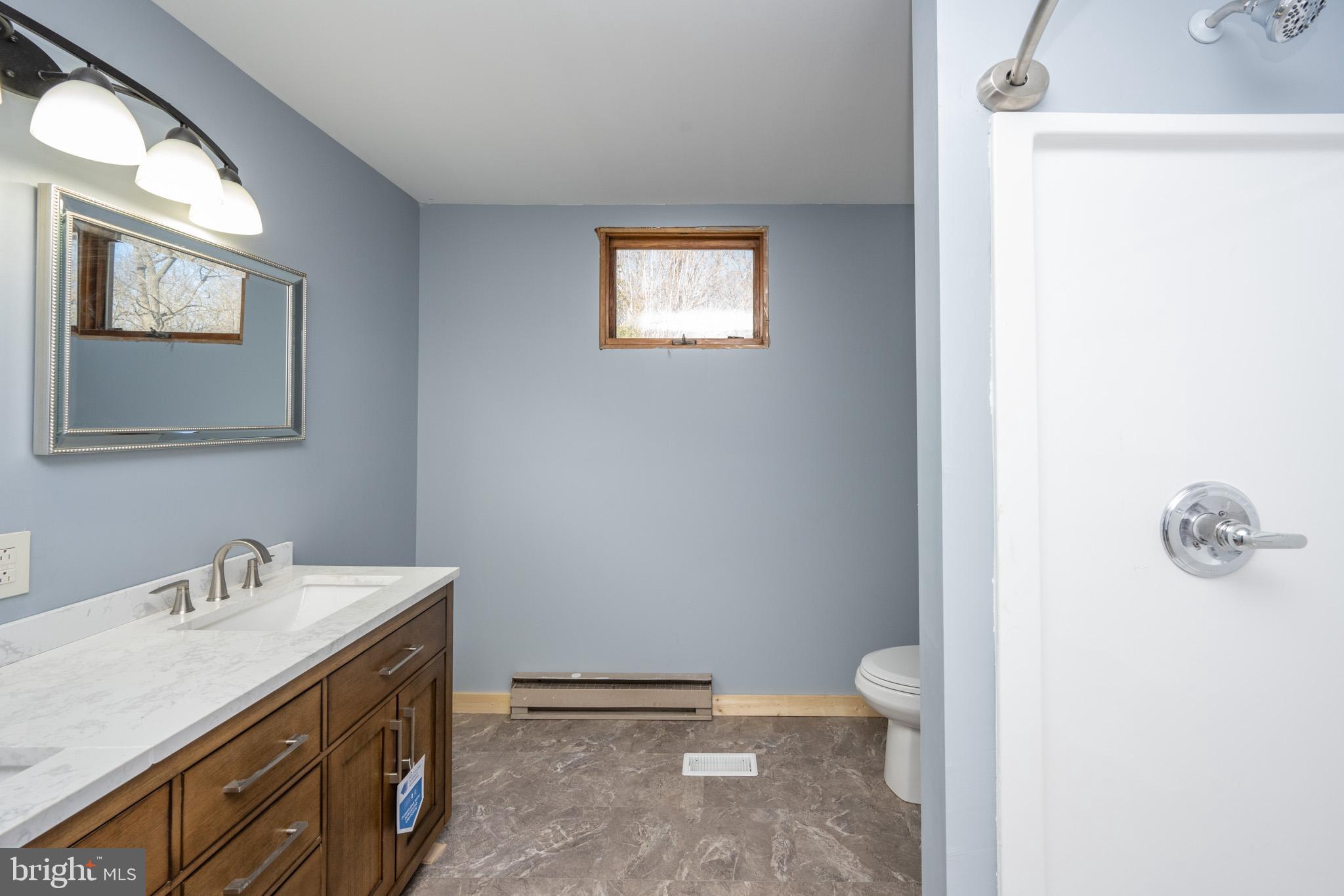 BLOOMINGTON - Residential