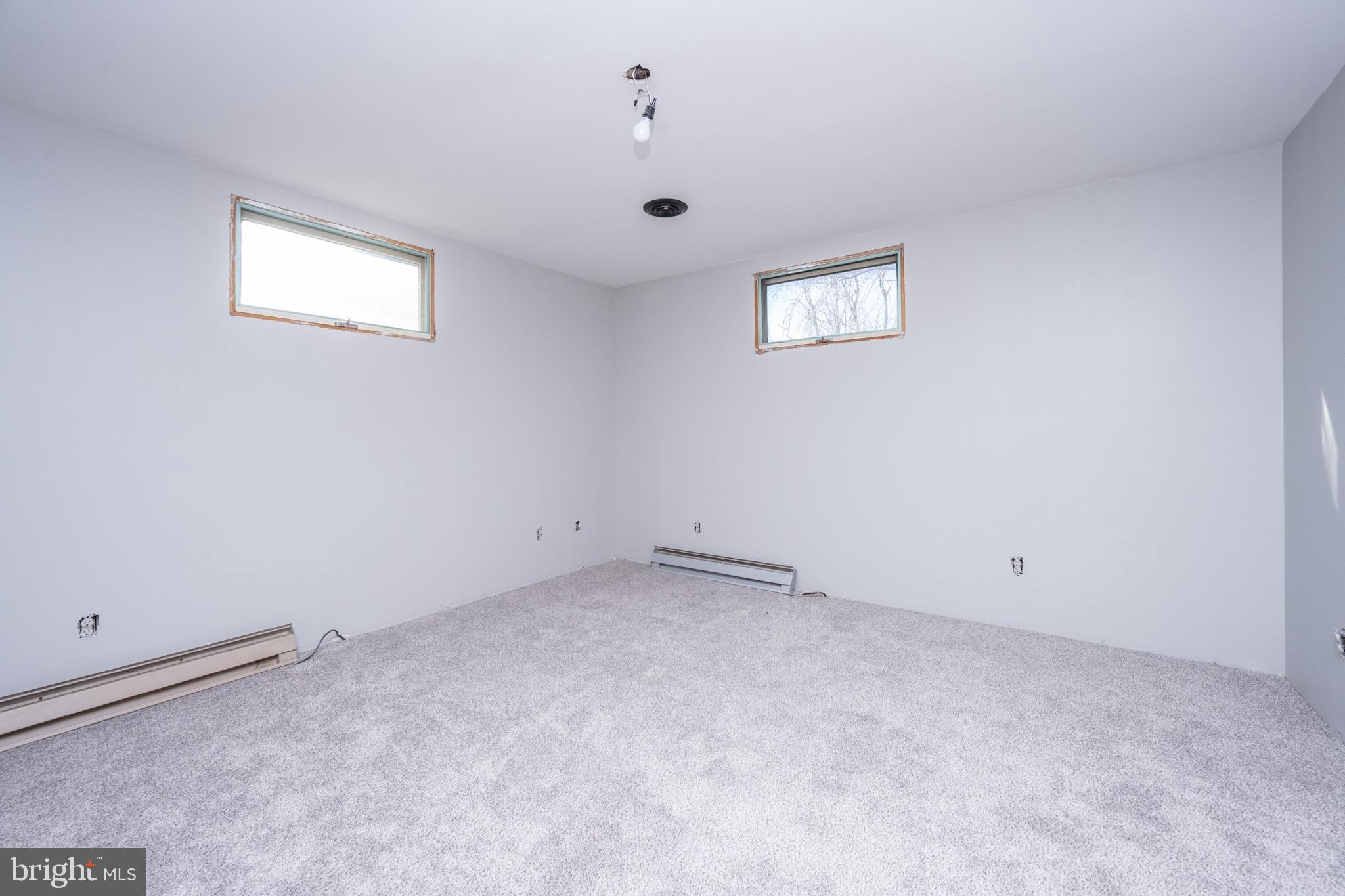 BLOOMINGTON - Residential