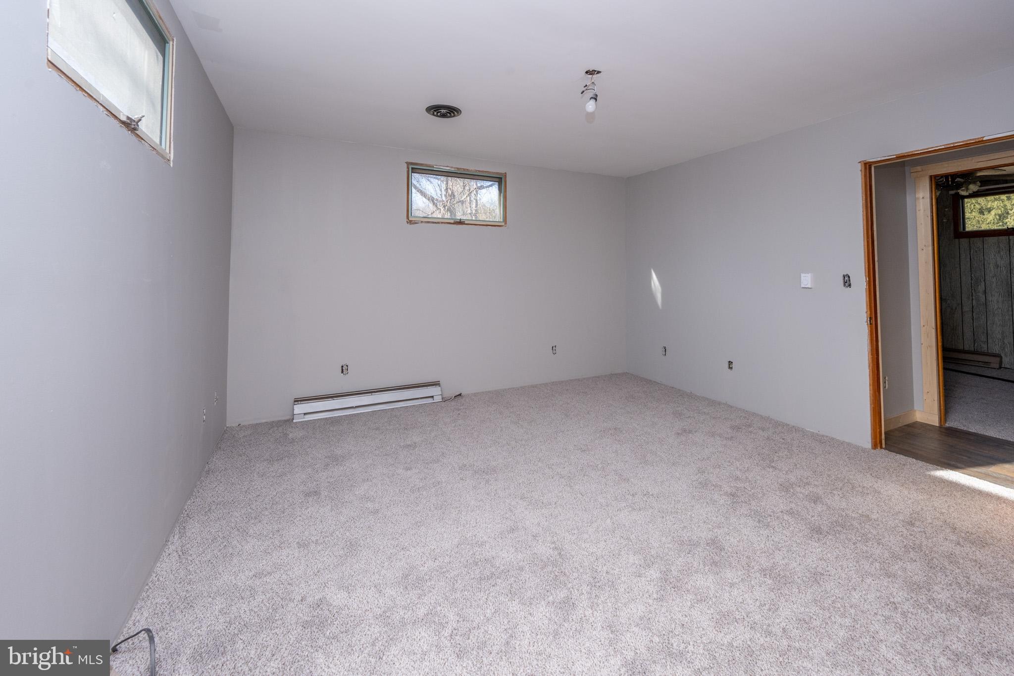 BLOOMINGTON - Residential