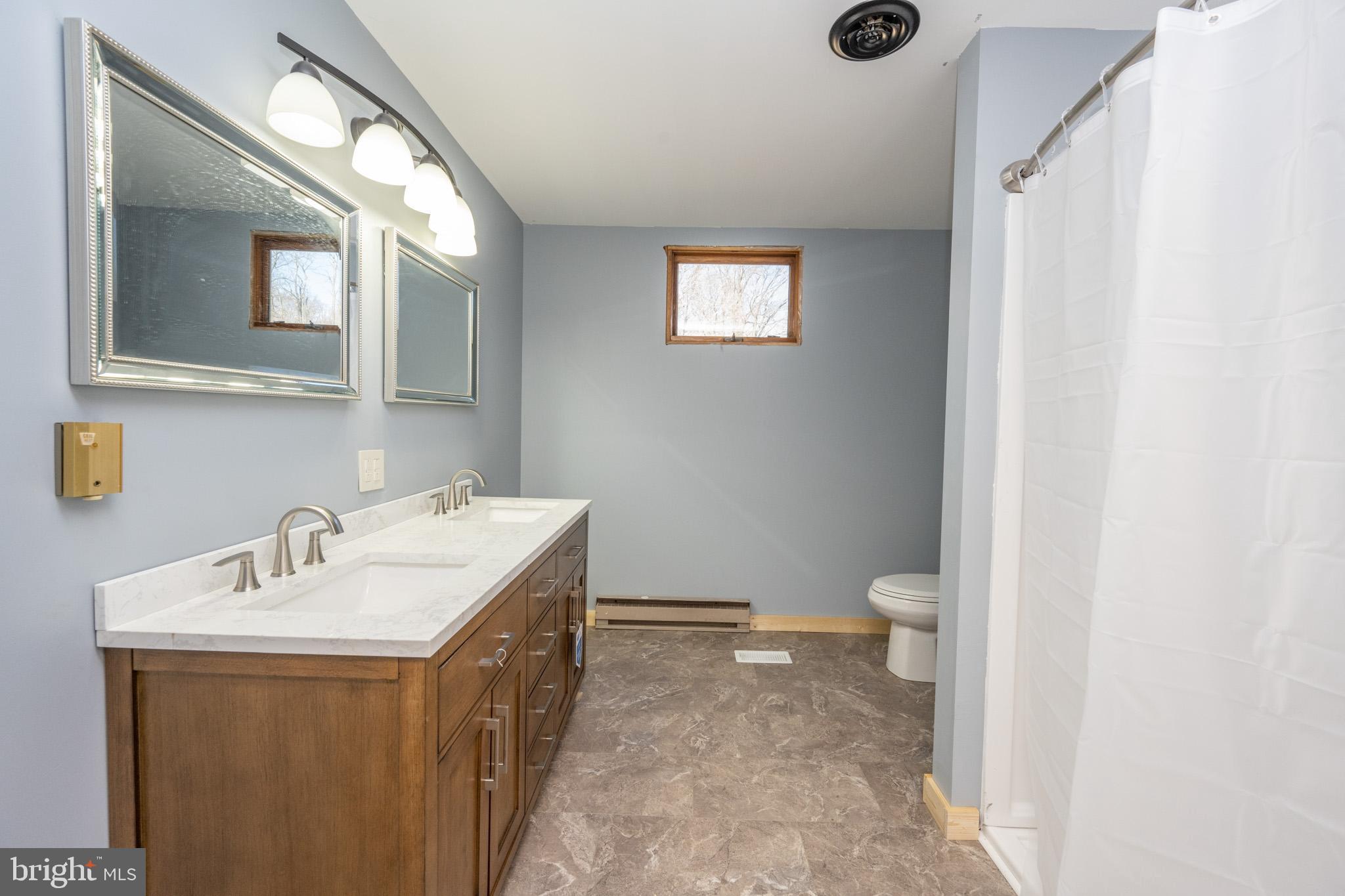 BLOOMINGTON - Residential