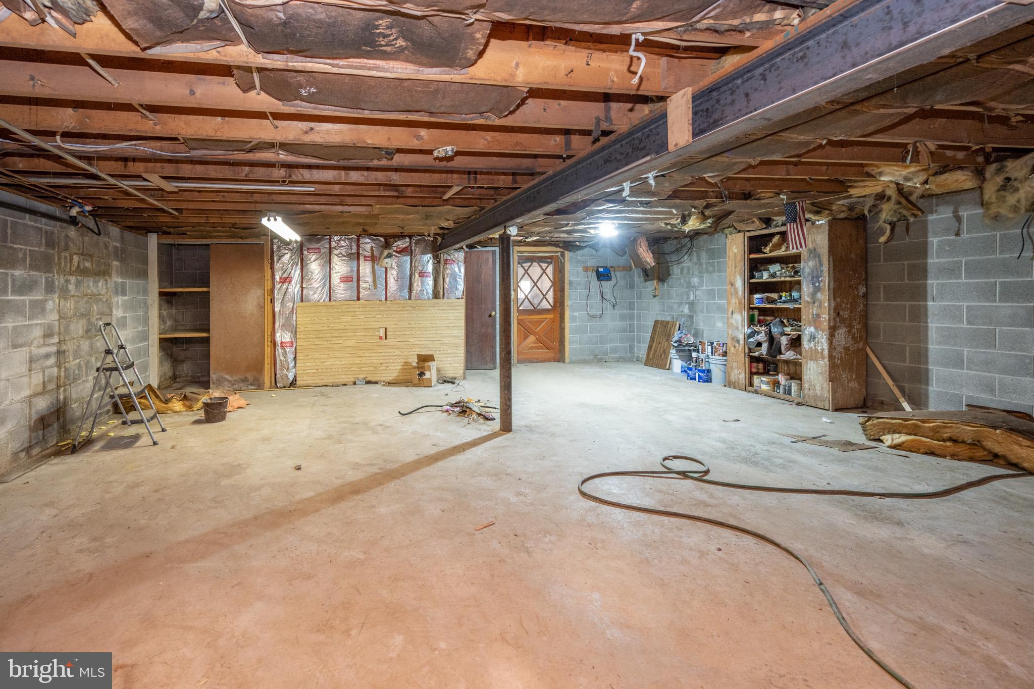 BLOOMINGTON - Residential